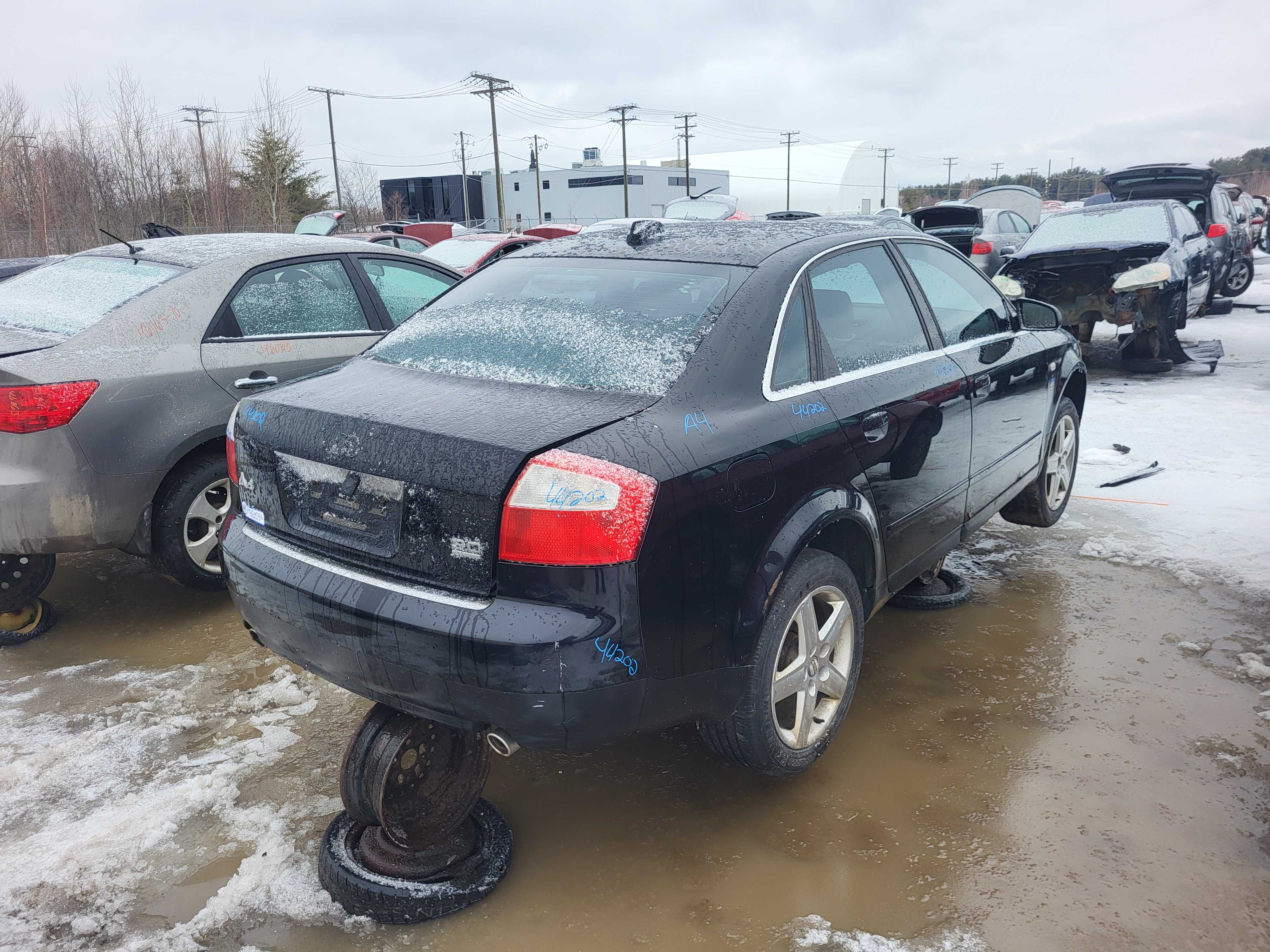 AUDI A4 2004