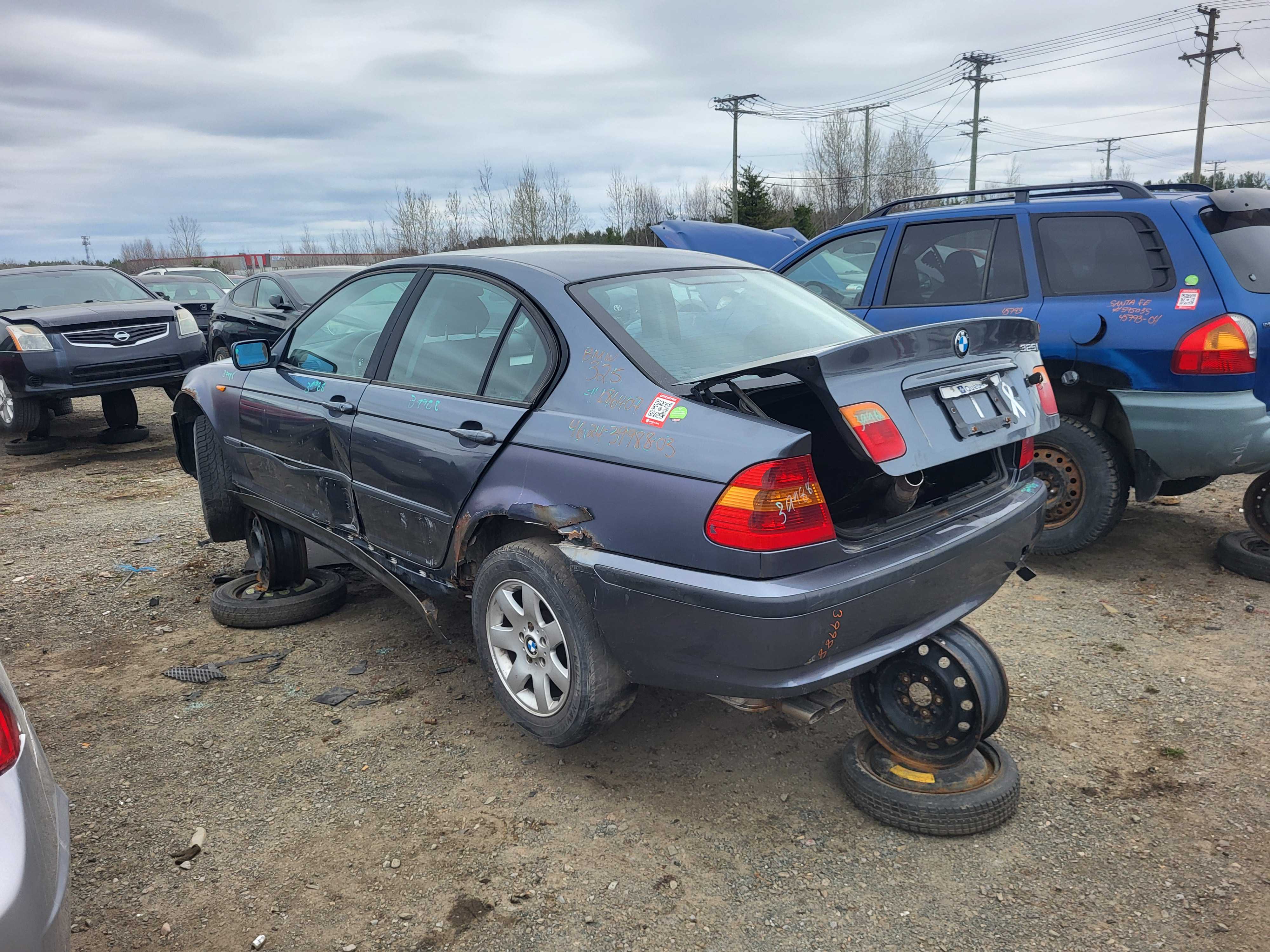 BMW 325 2003