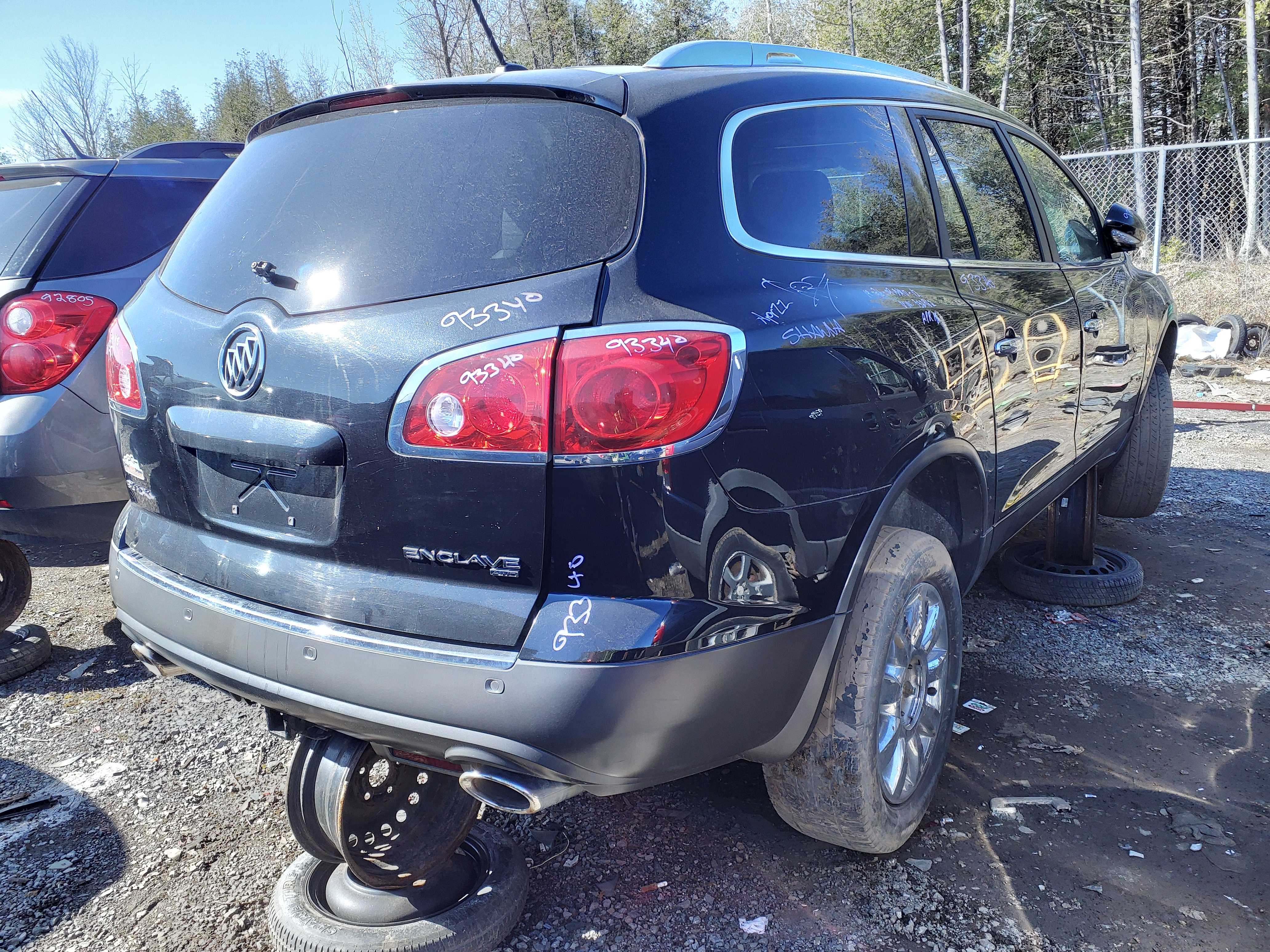 BUICK ENCLAVE 2012