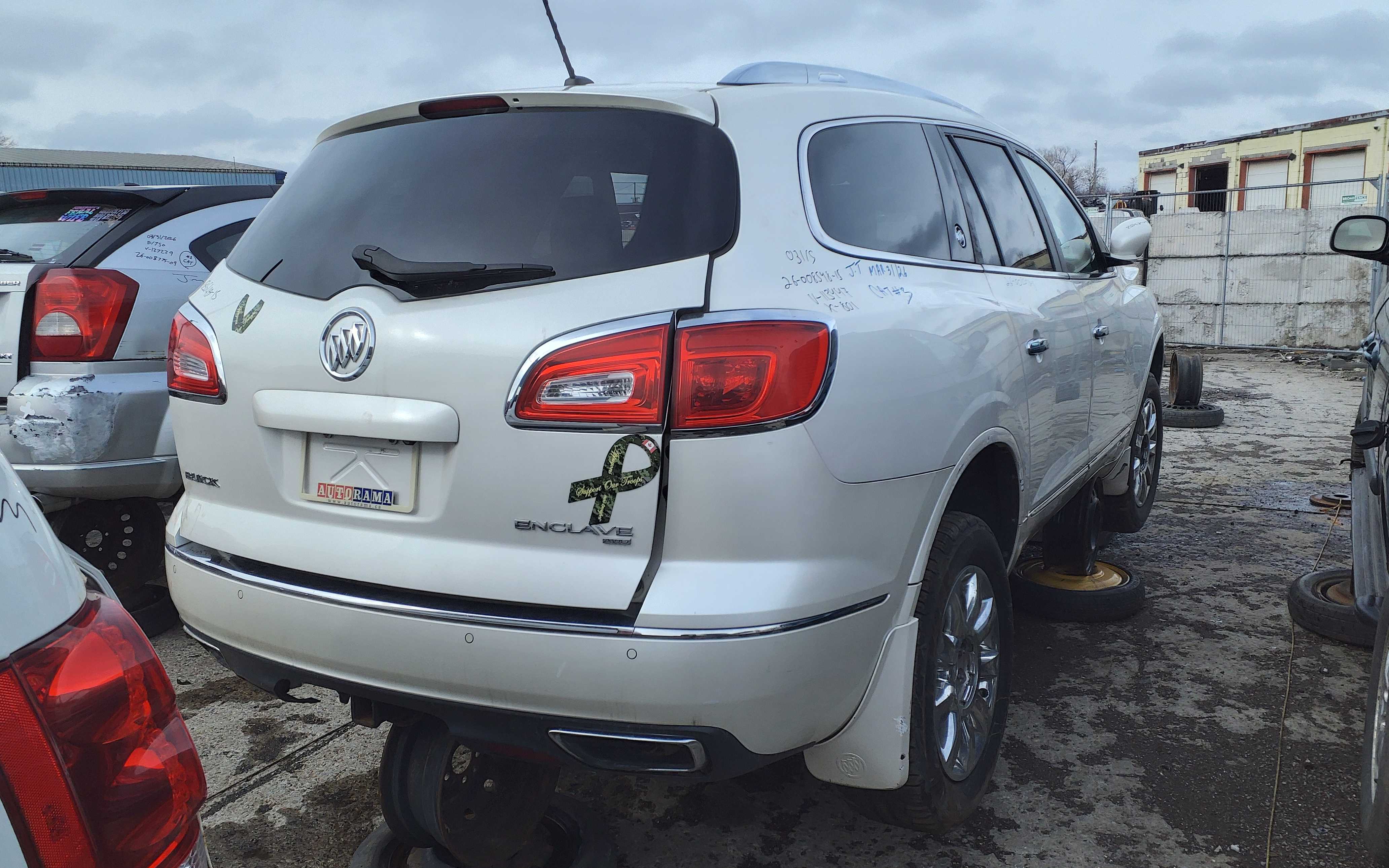 BUICK ENCLAVE 2015