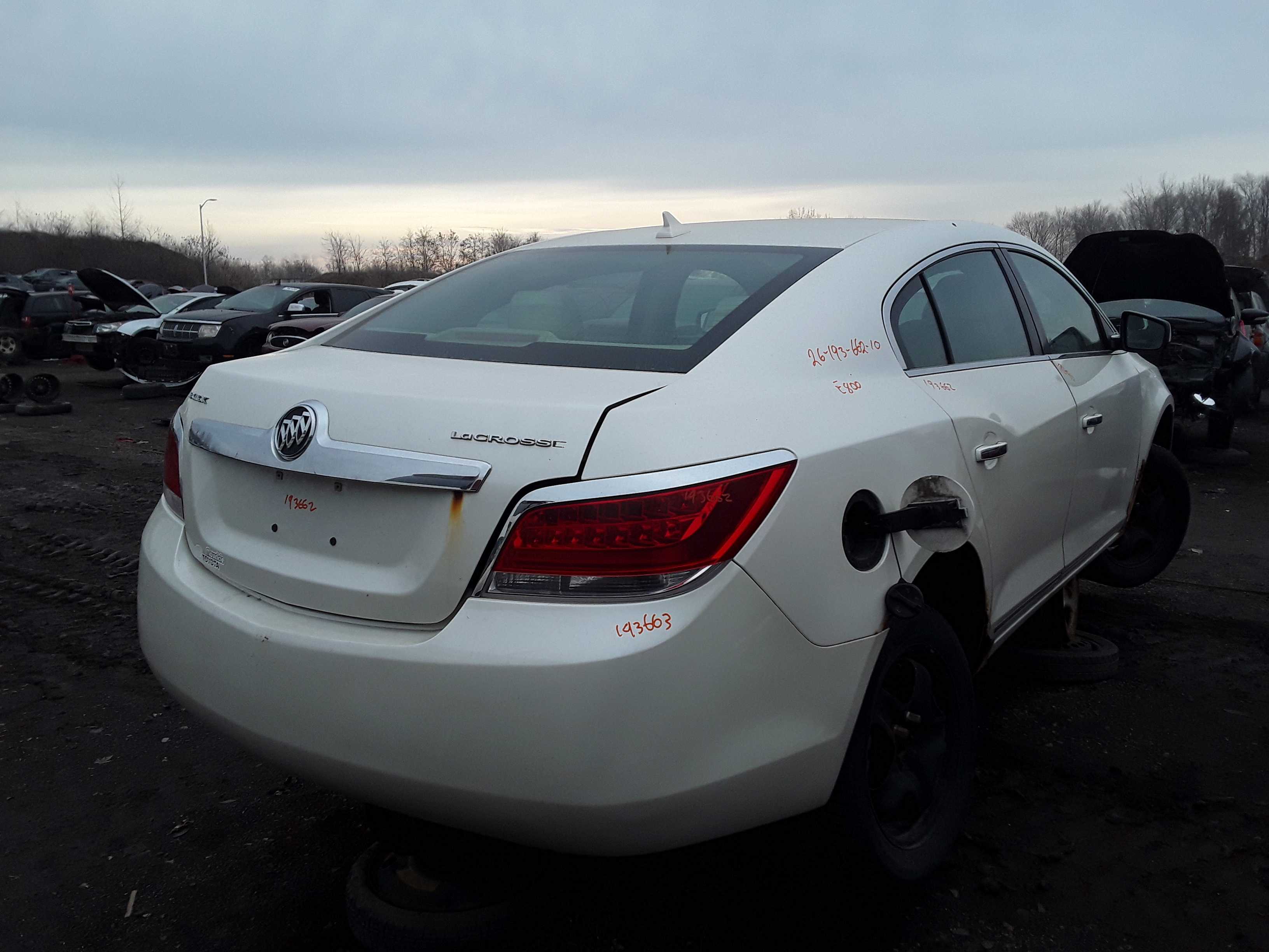 BUICK LACROSSE 2010