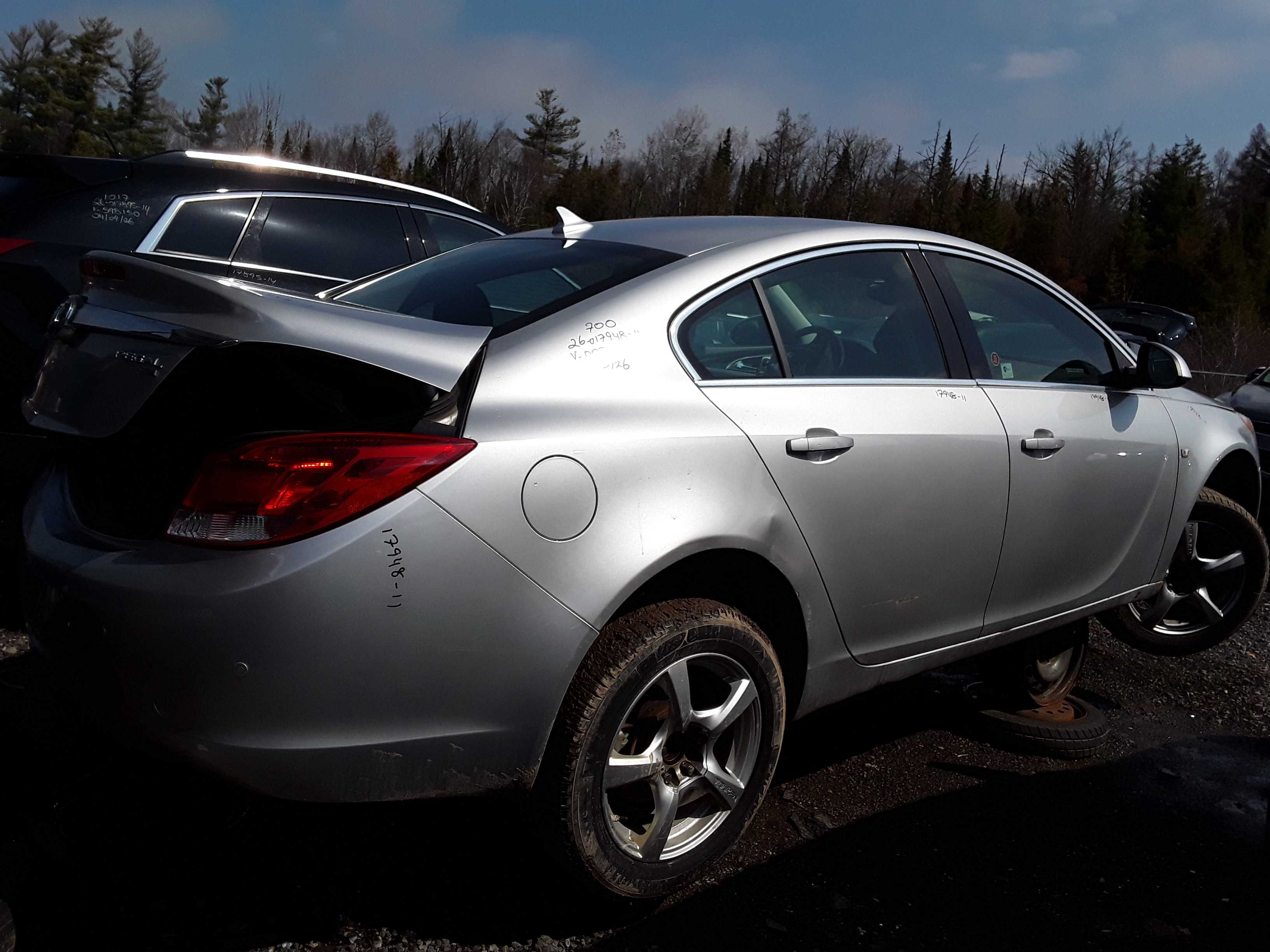 BUICK REGAL 2011