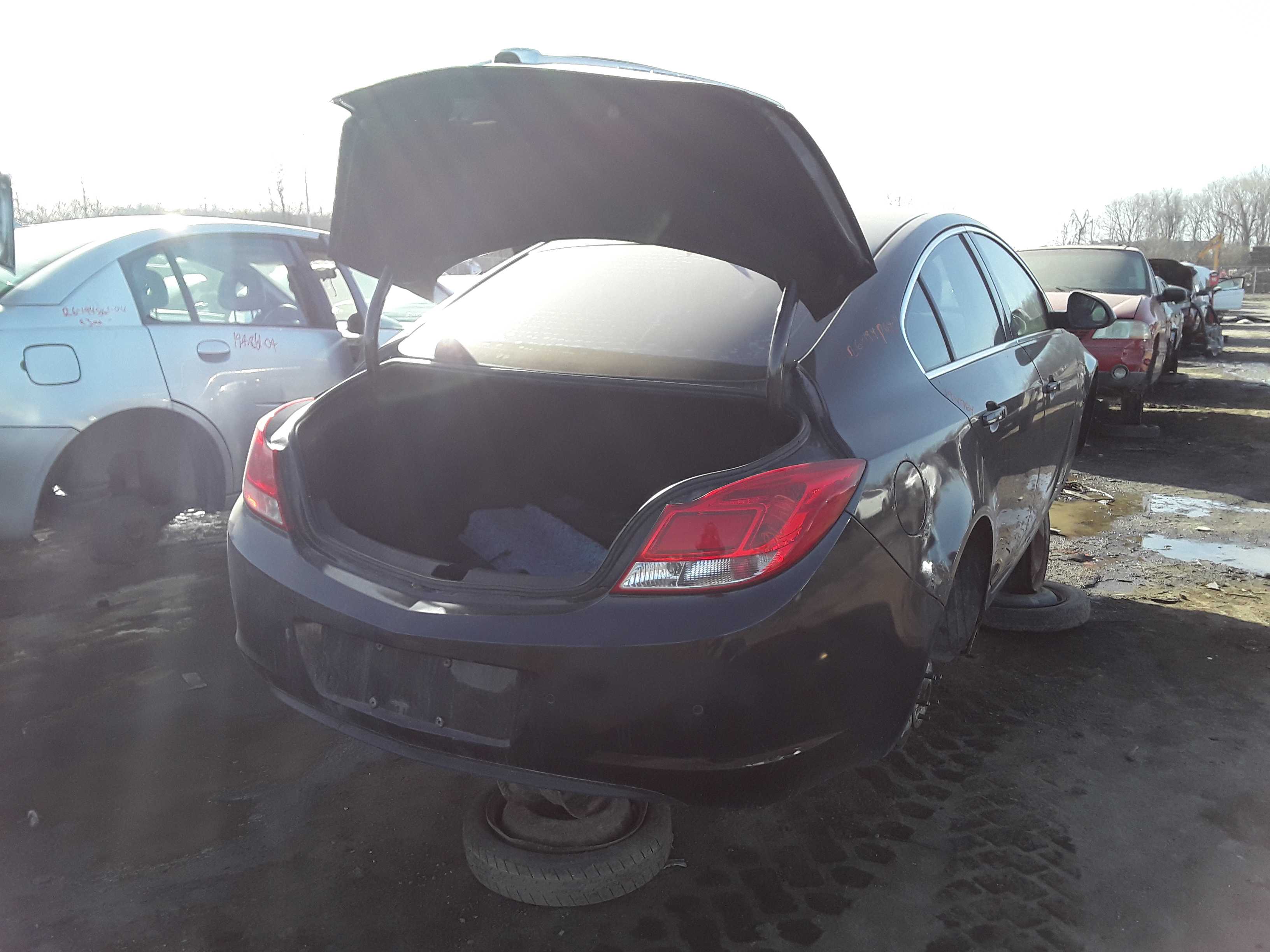 BUICK REGAL 2011