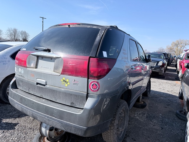 BUICK RENDEZVOUS 2004