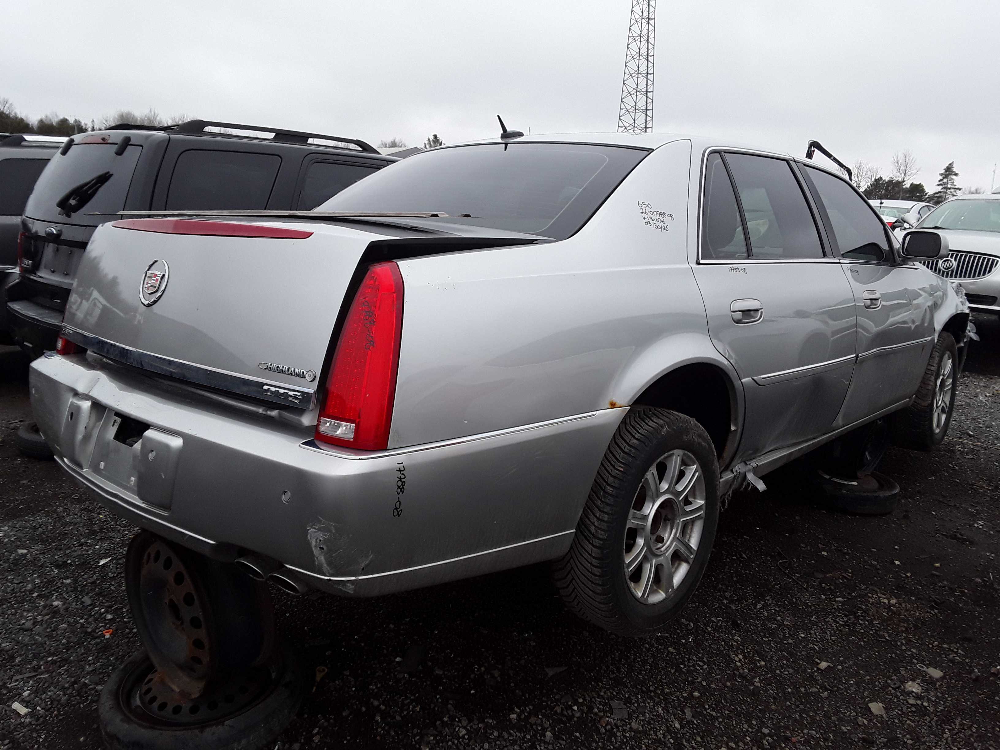 CADILLAC DTS 2008