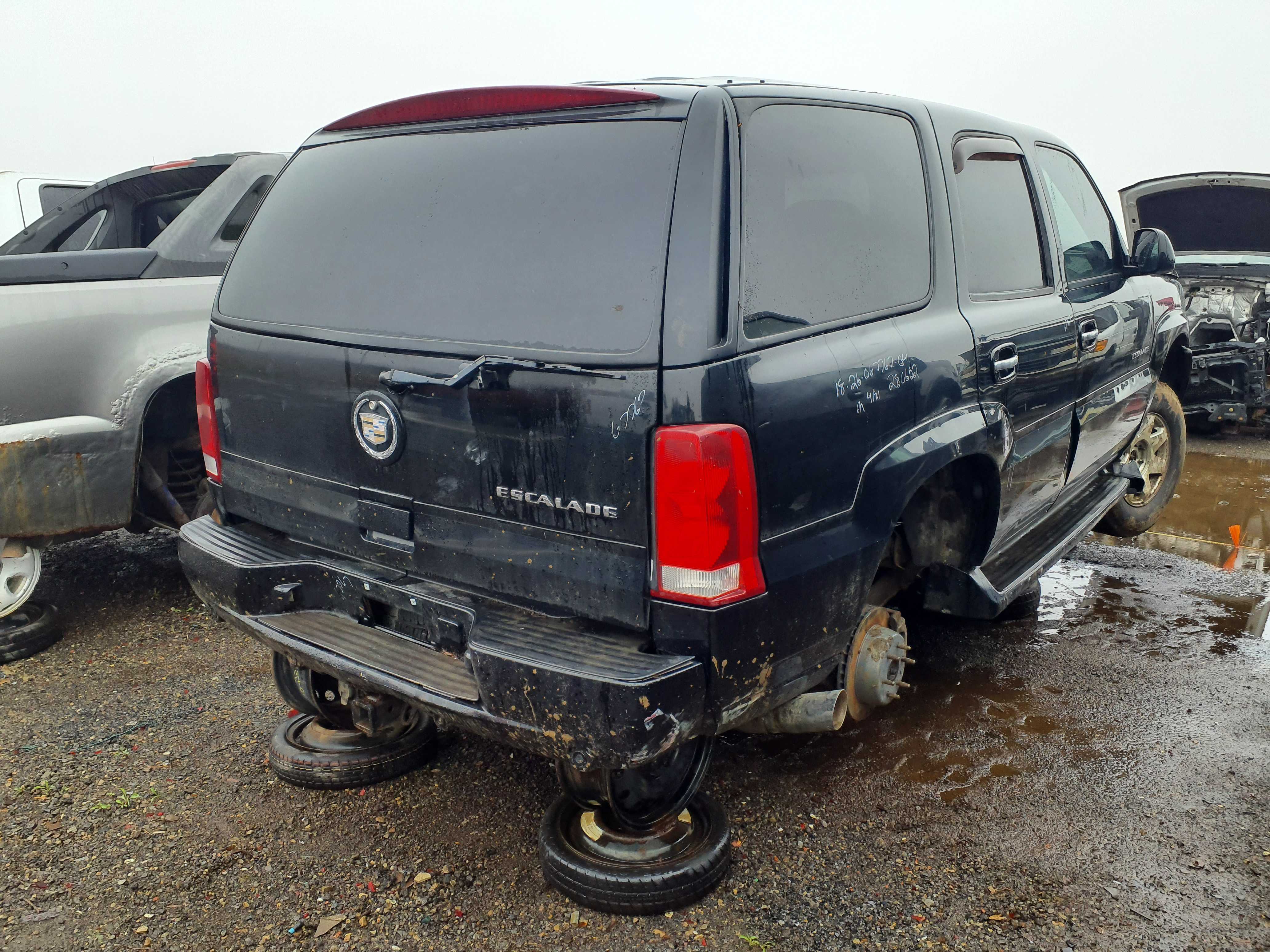 CADILLAC ESCALADE 2004