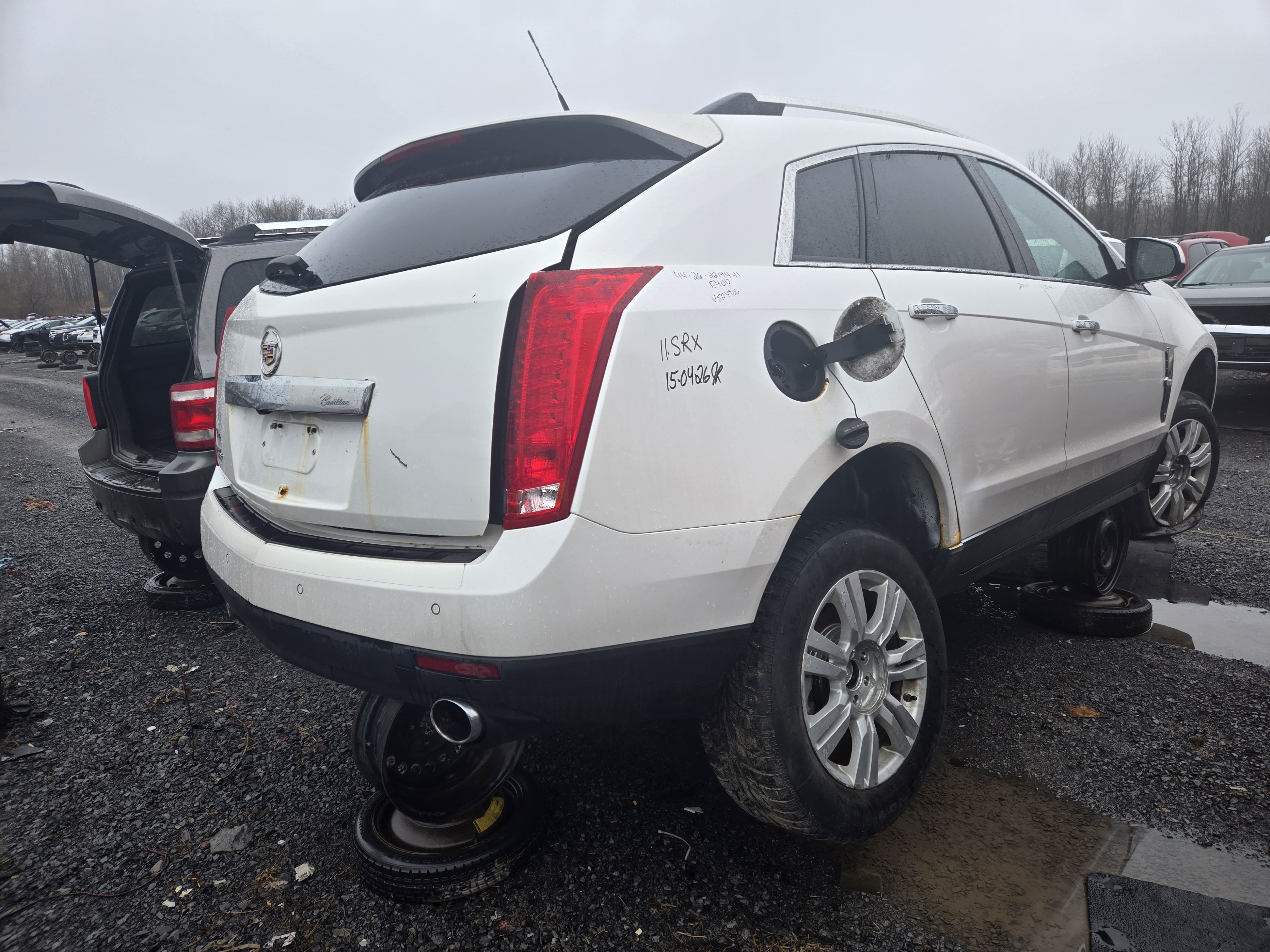 CADILLAC SRX 2011