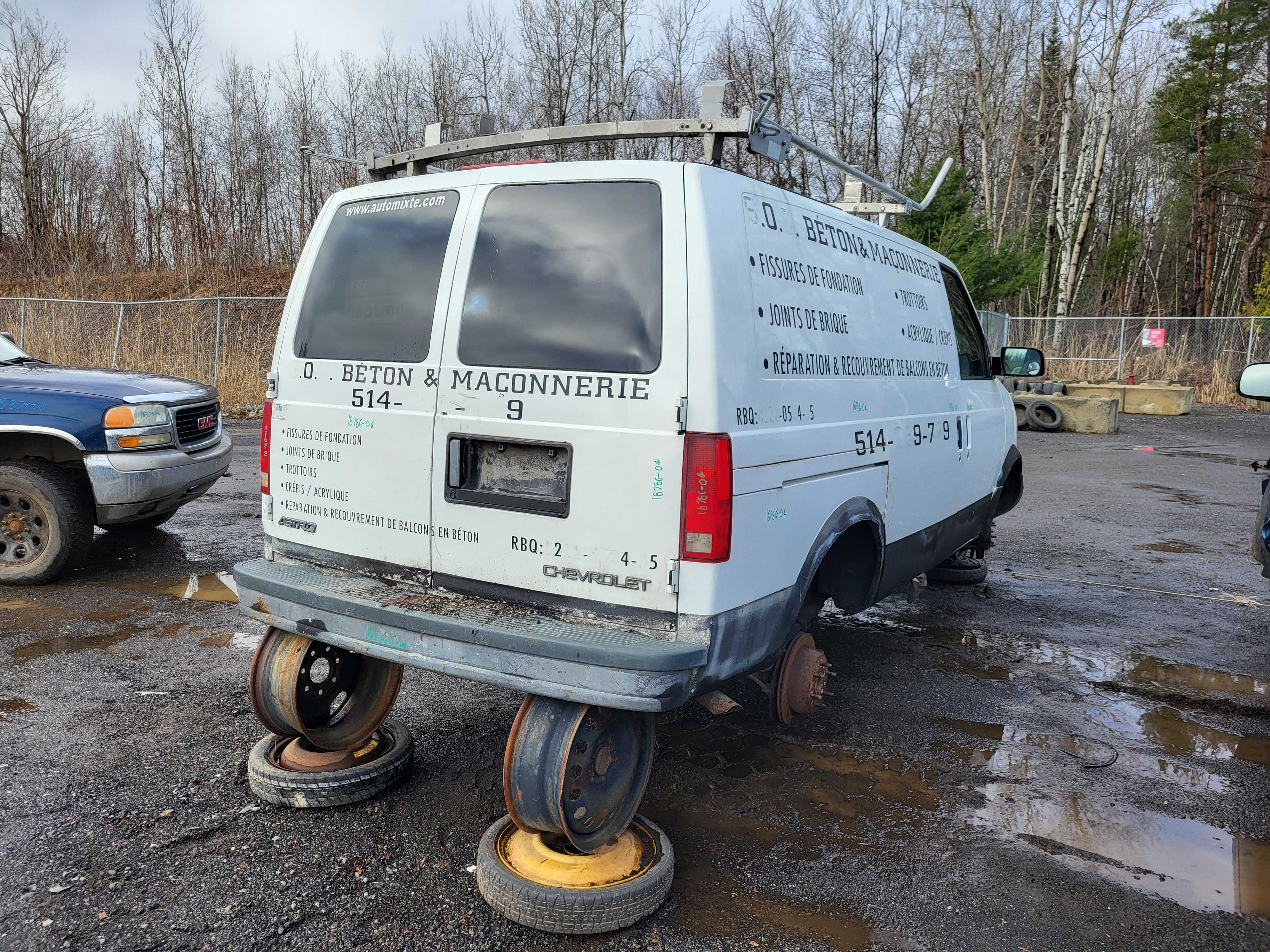 CHEVROLET ASTRO 2004