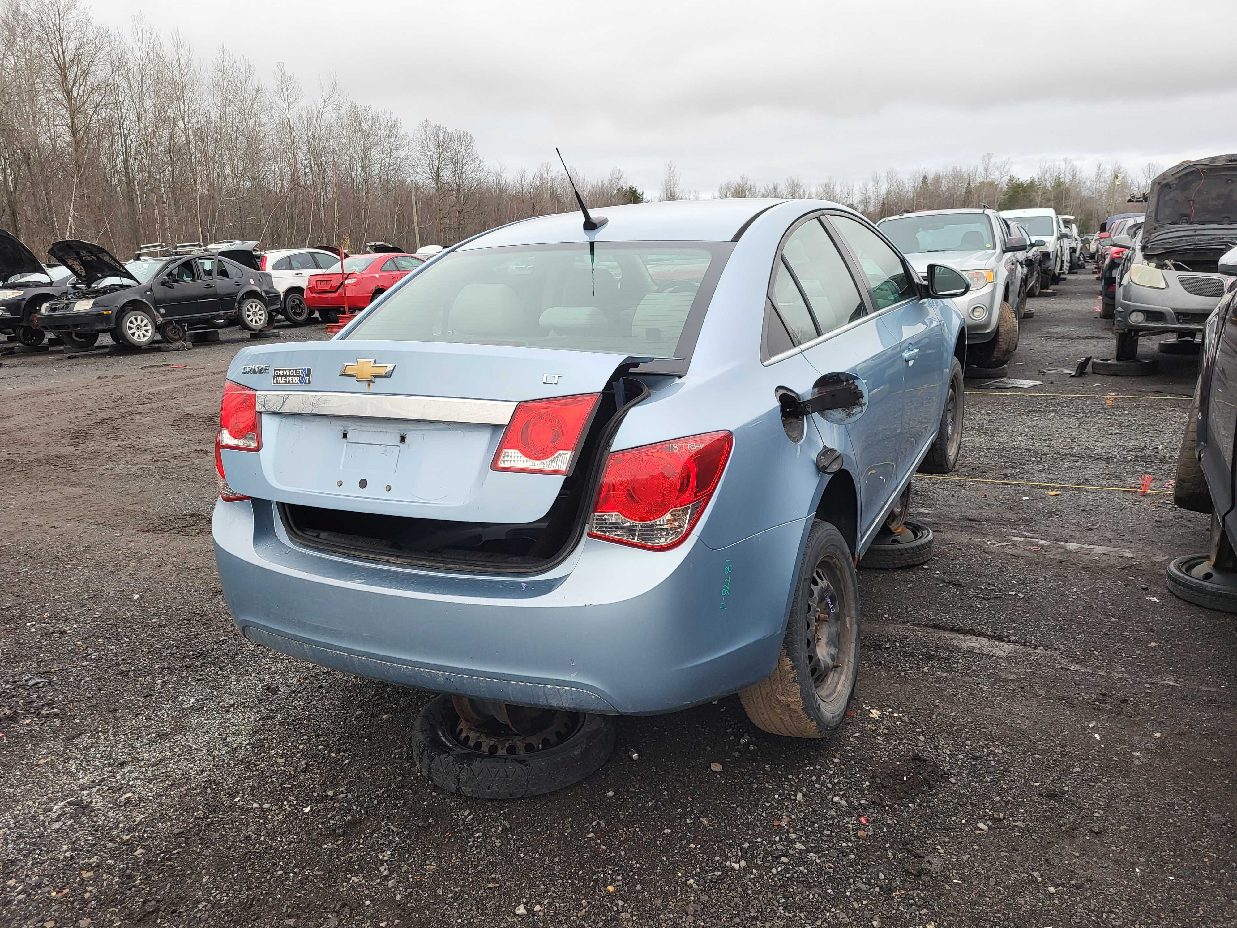 CHEVROLET CRUZE 2011