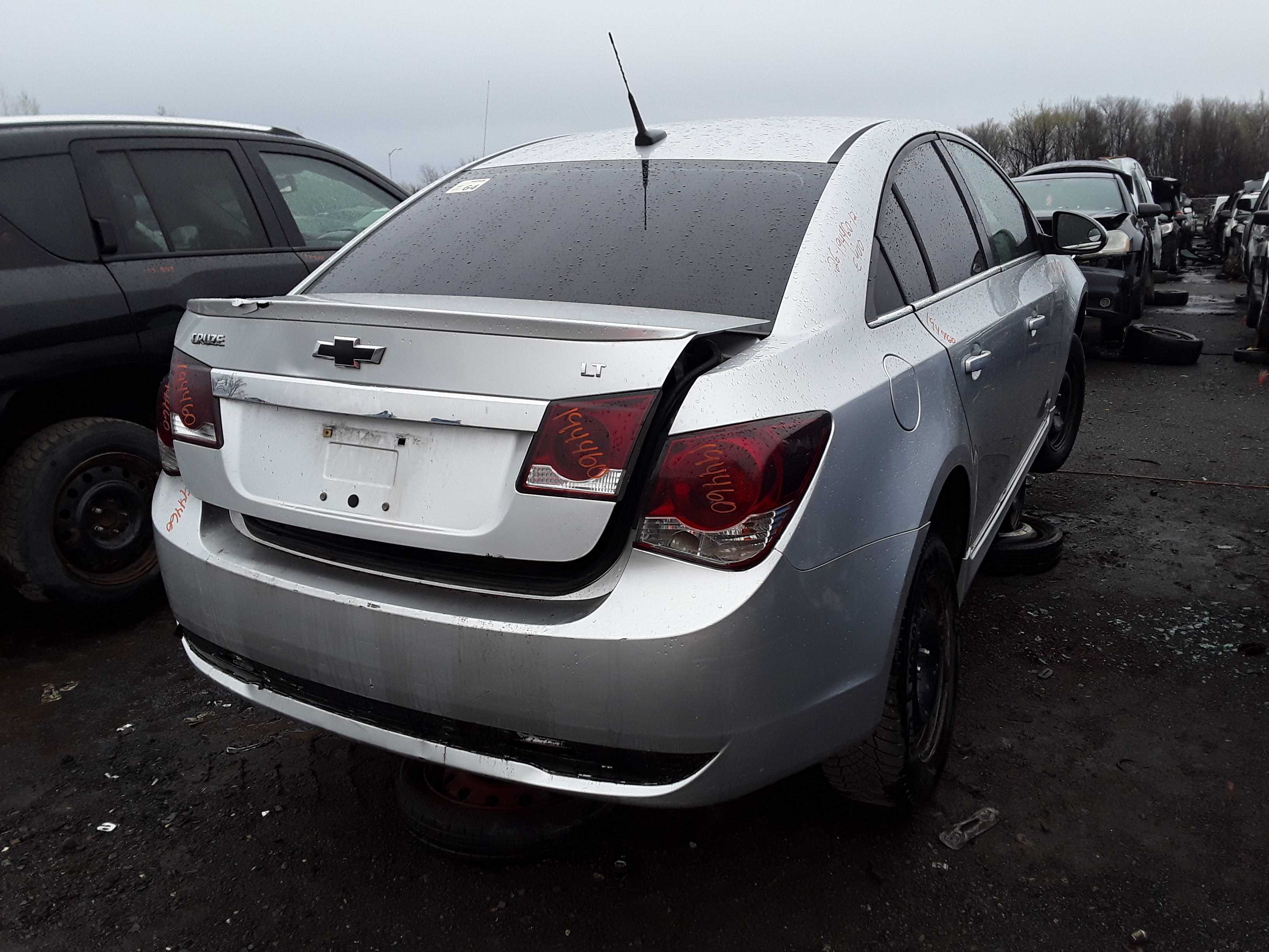 CHEVROLET CRUZE 2012
