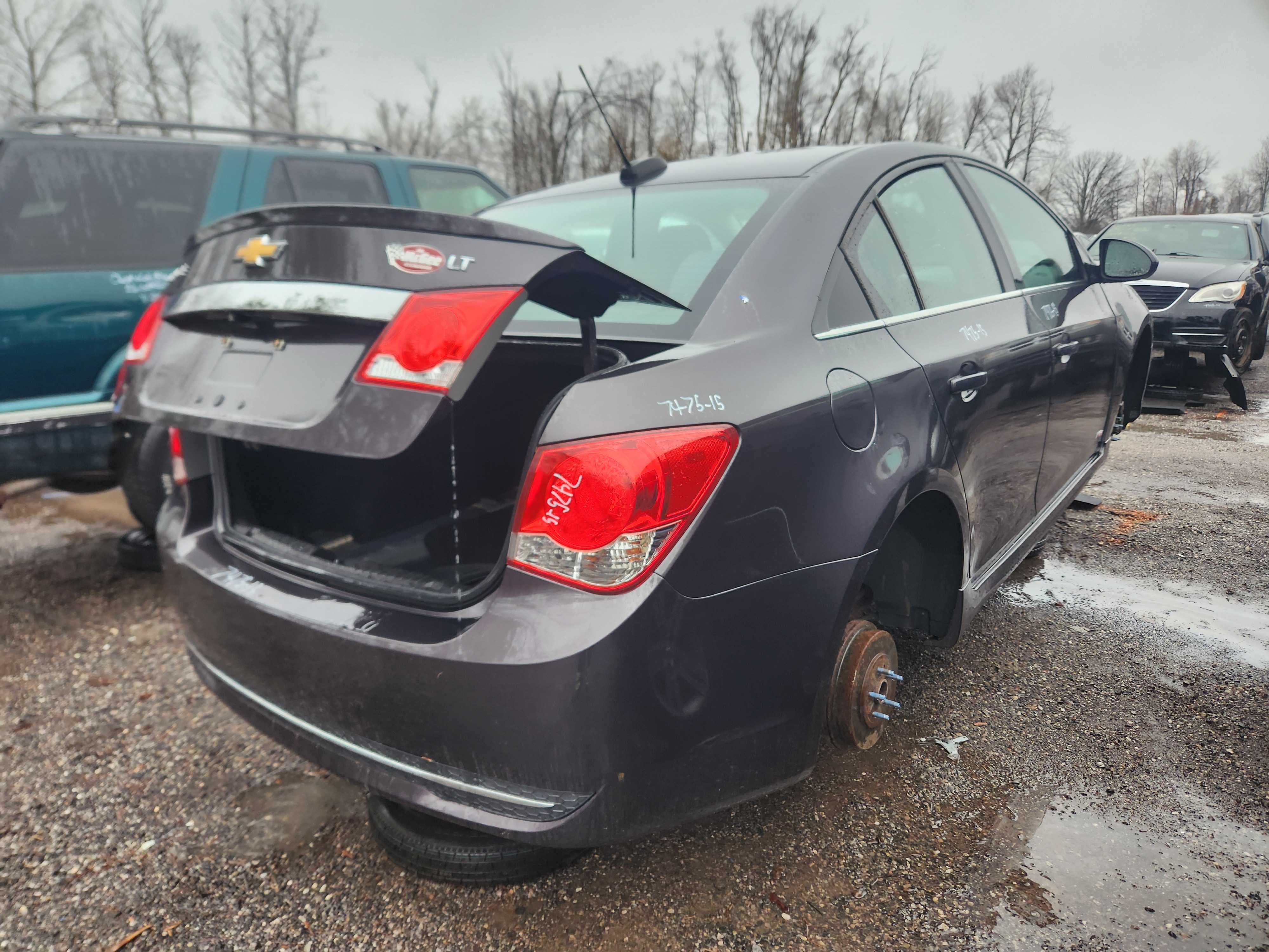 CHEVROLET CRUZE 2015