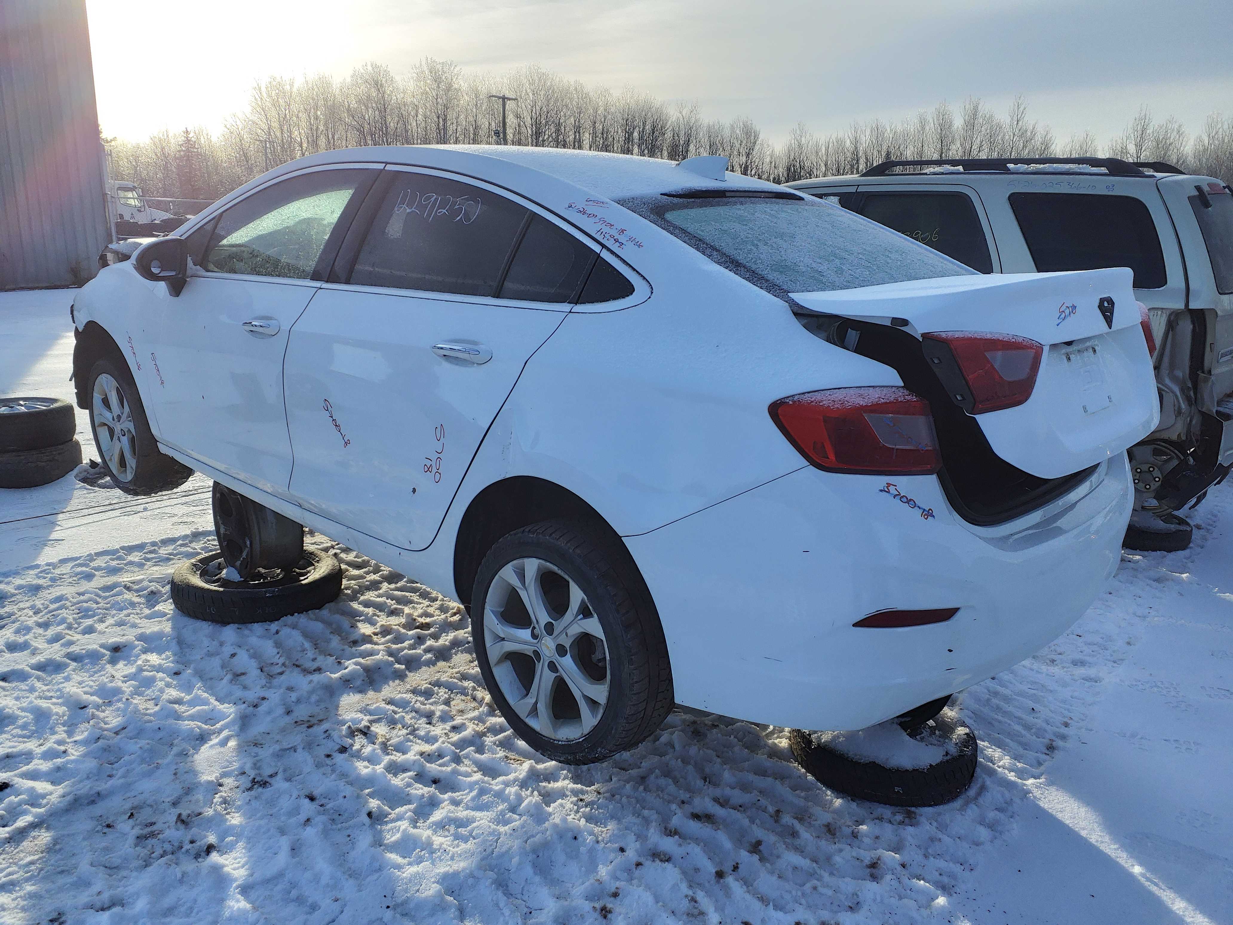 CHEVROLET CRUZE 2018