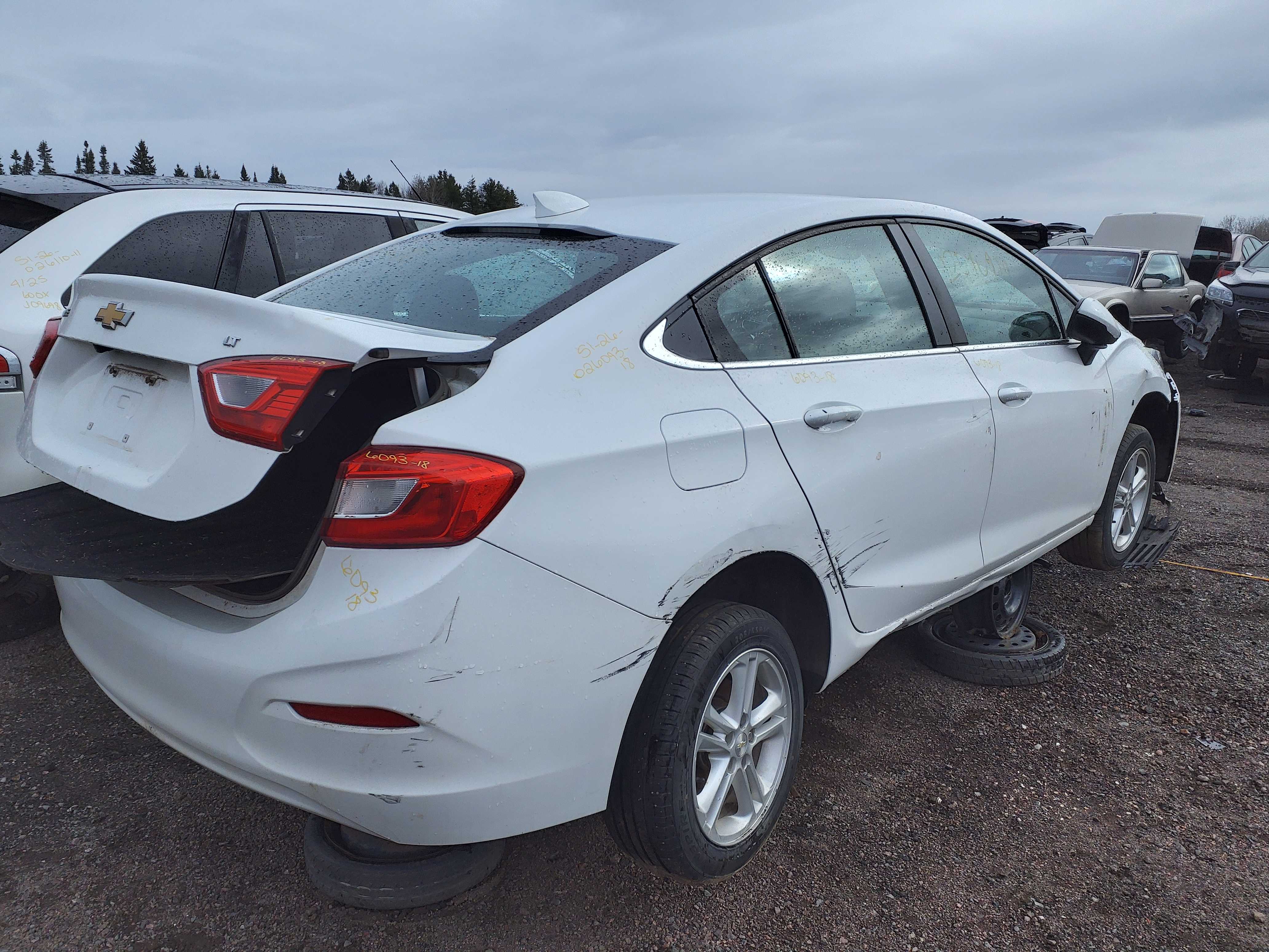 CHEVROLET CRUZE 2018