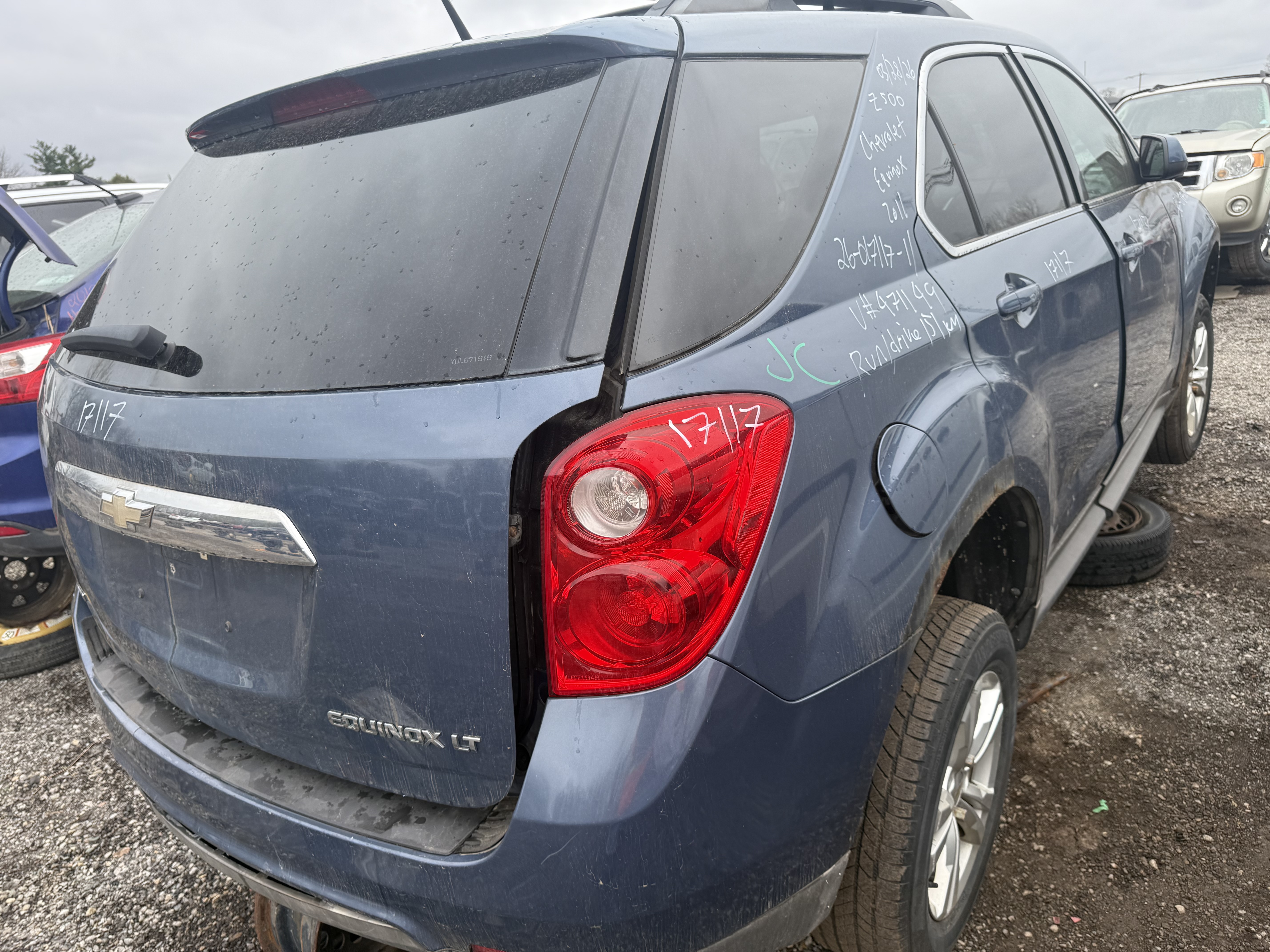 CHEVROLET EQUINOX 2011