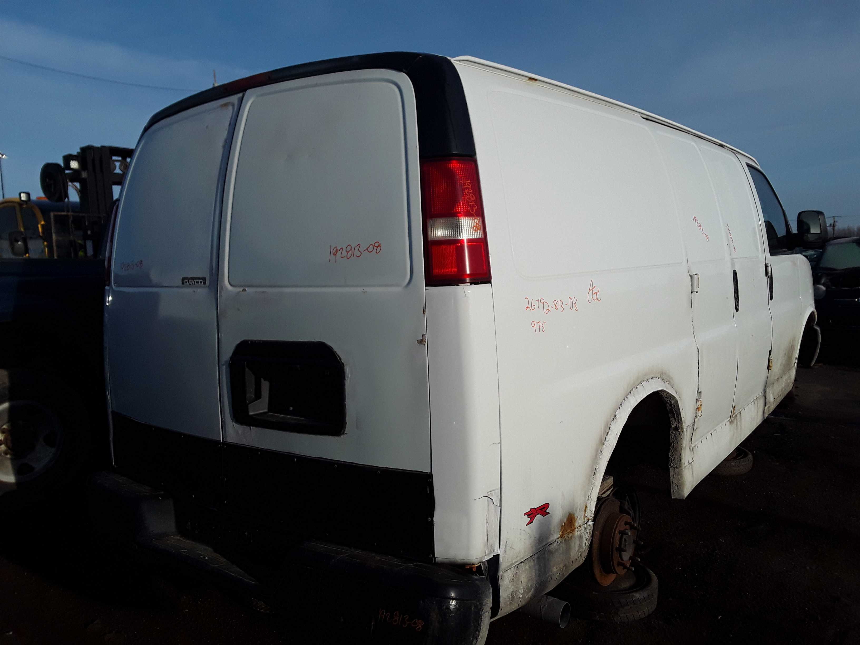 CHEVROLET EXPRESS VAN 2008
