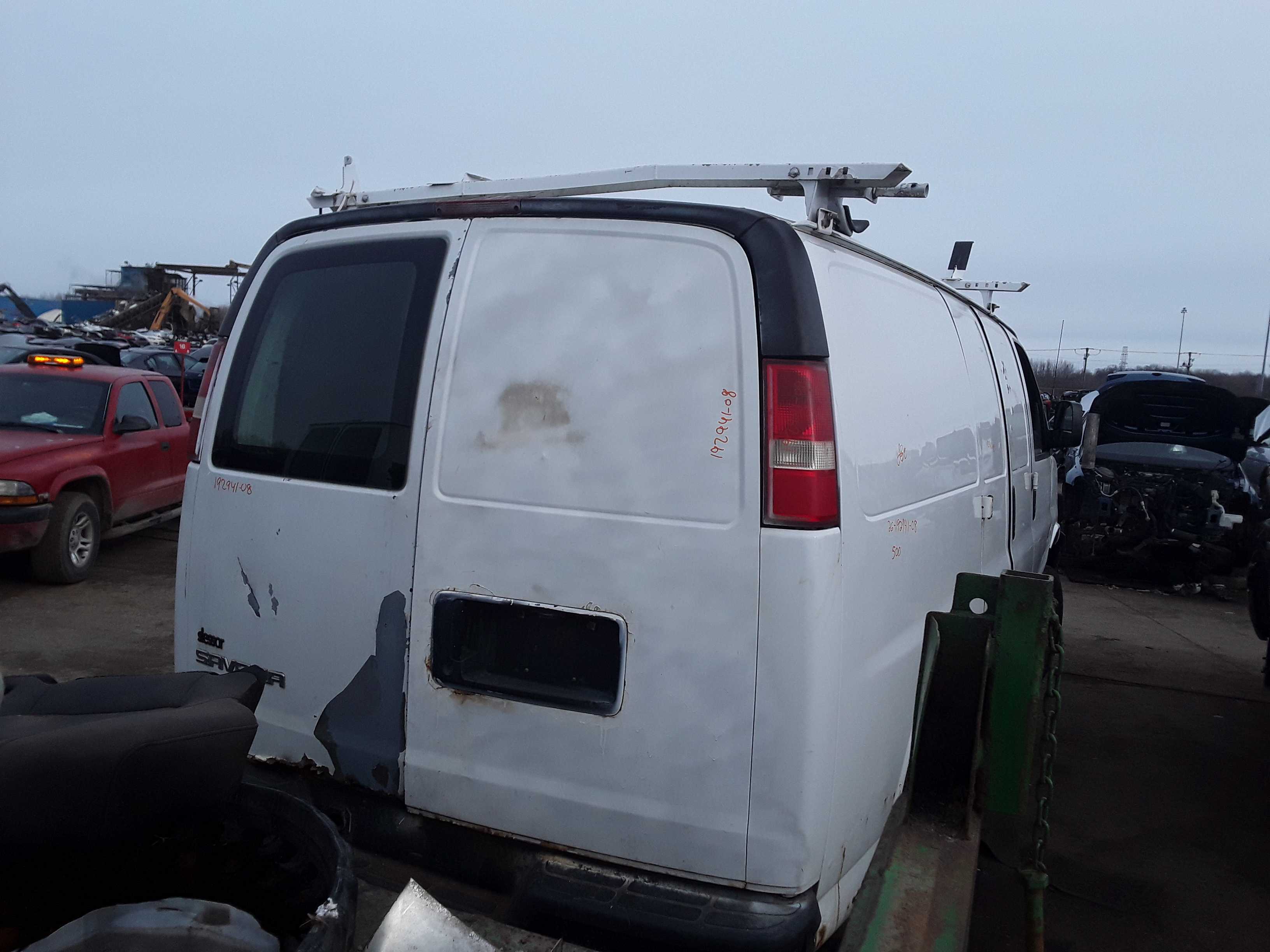 CHEVROLET EXPRESS VAN 2008