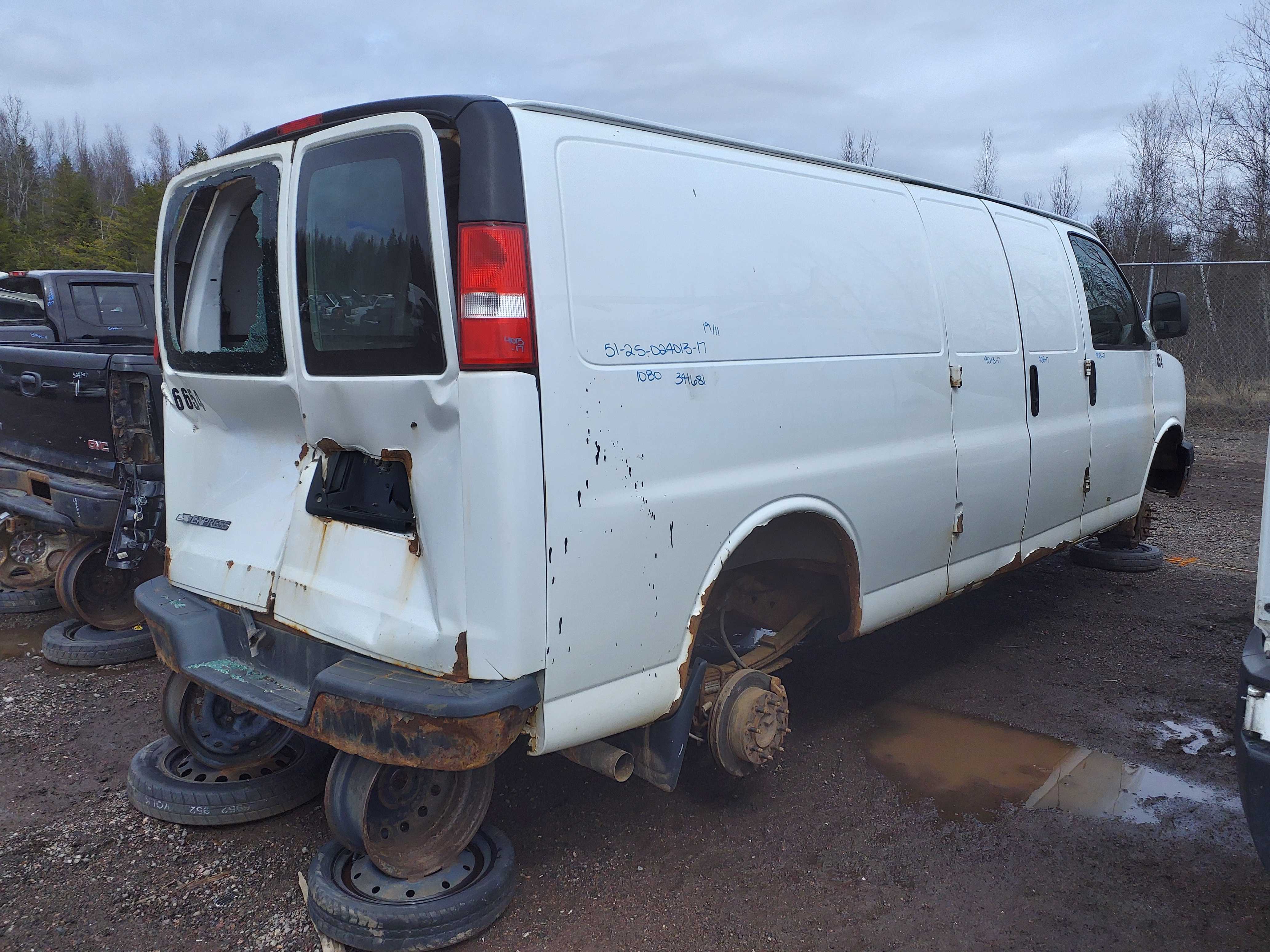 CHEVROLET EXPRESS VAN 2017