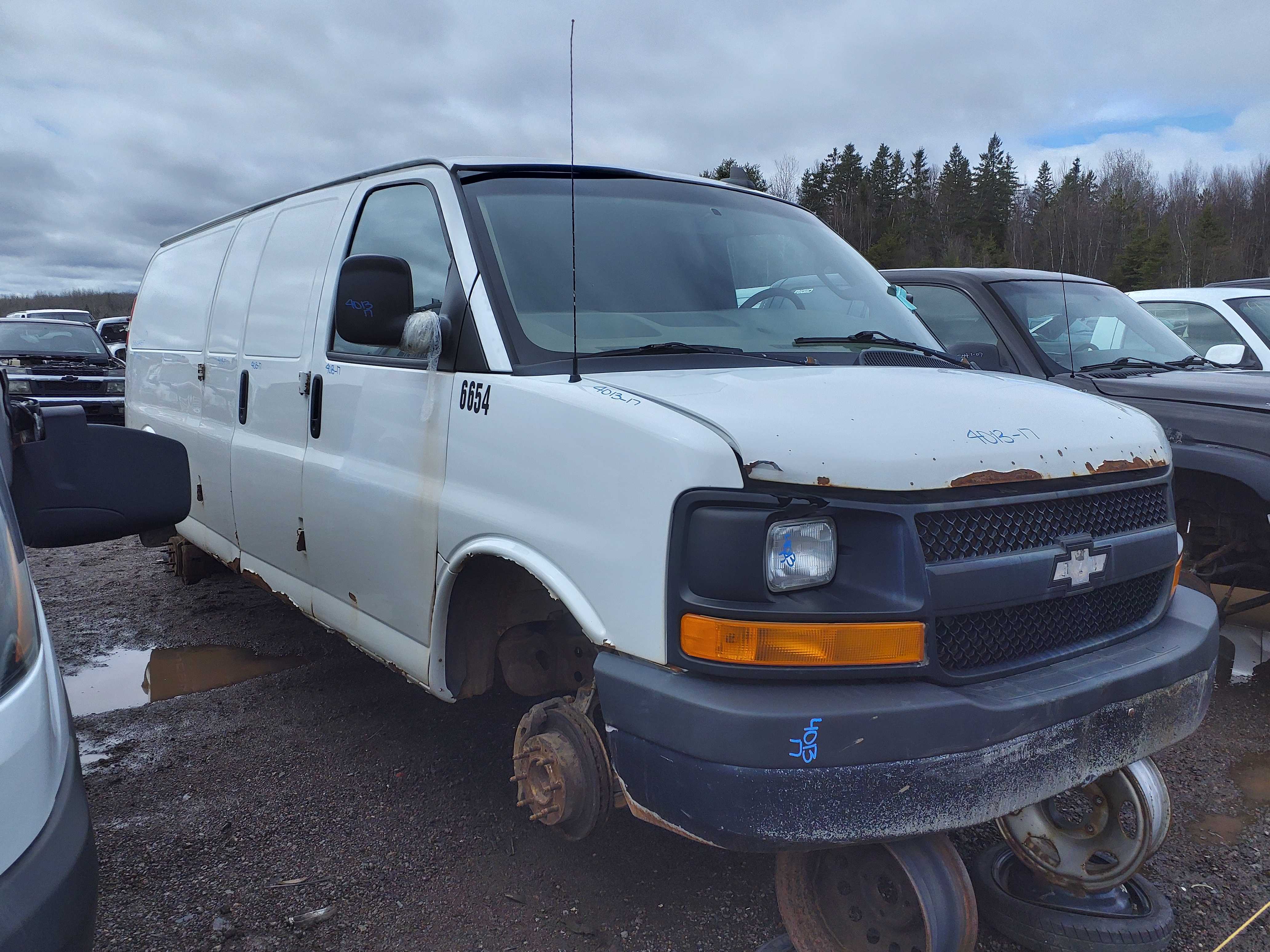 CHEVROLET EXPRESS VAN 2017