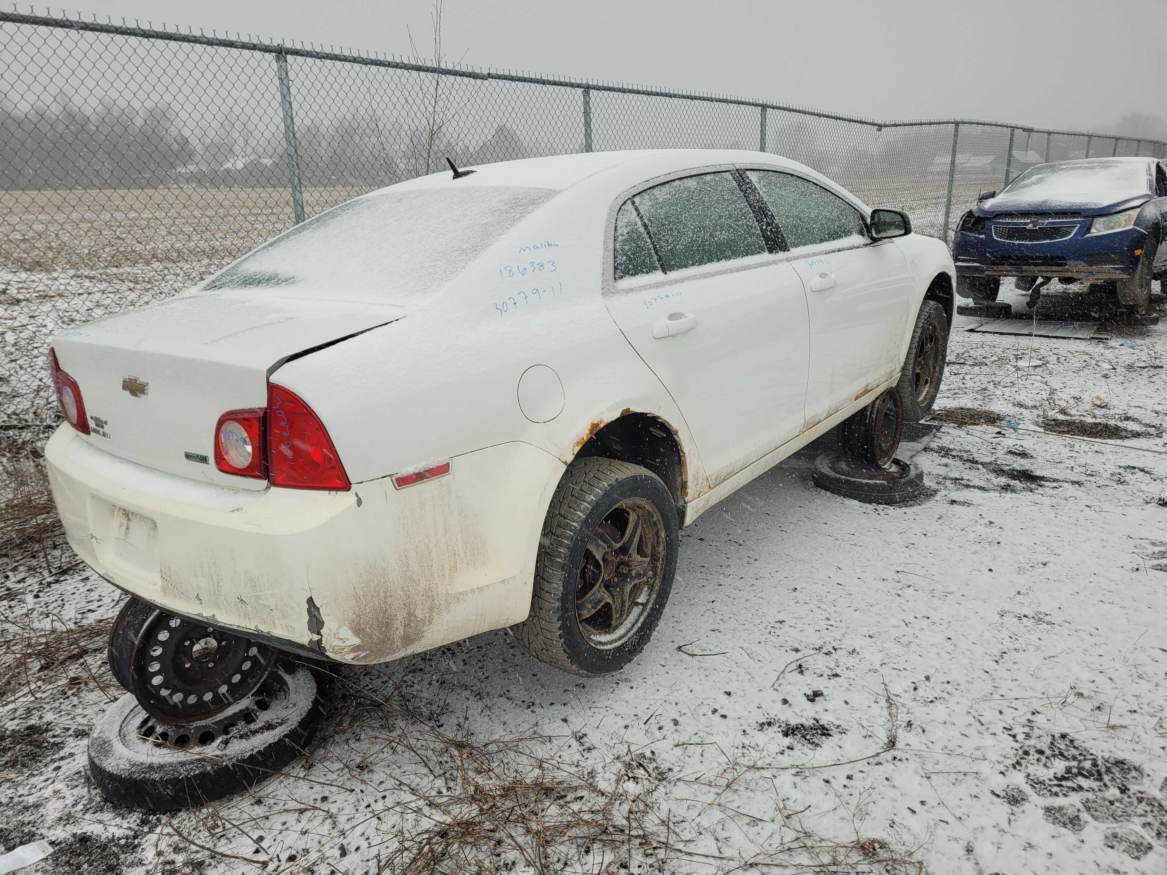 CHEVROLET MALIBU 2011