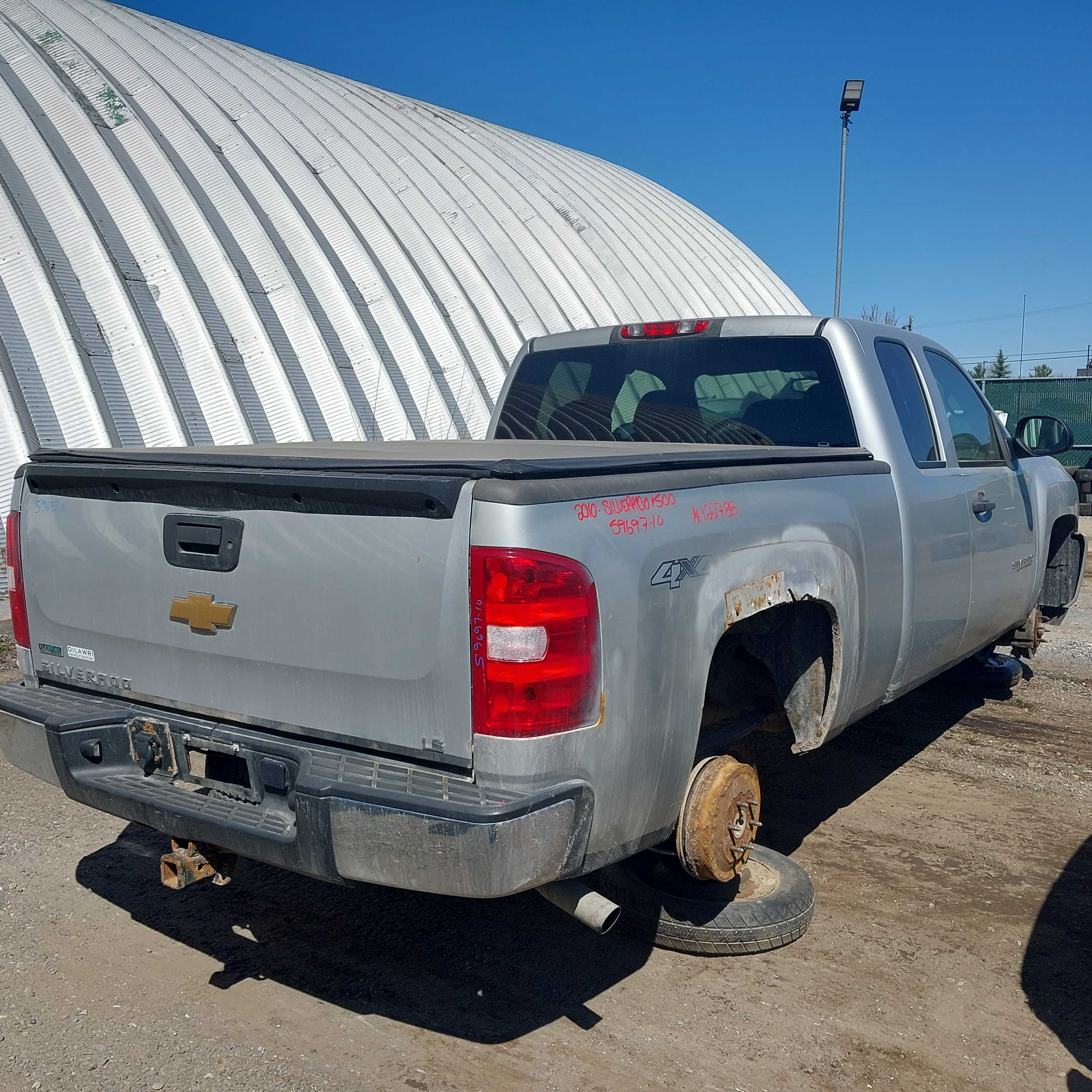 CHEVROLET SILVERADO 1500 2010