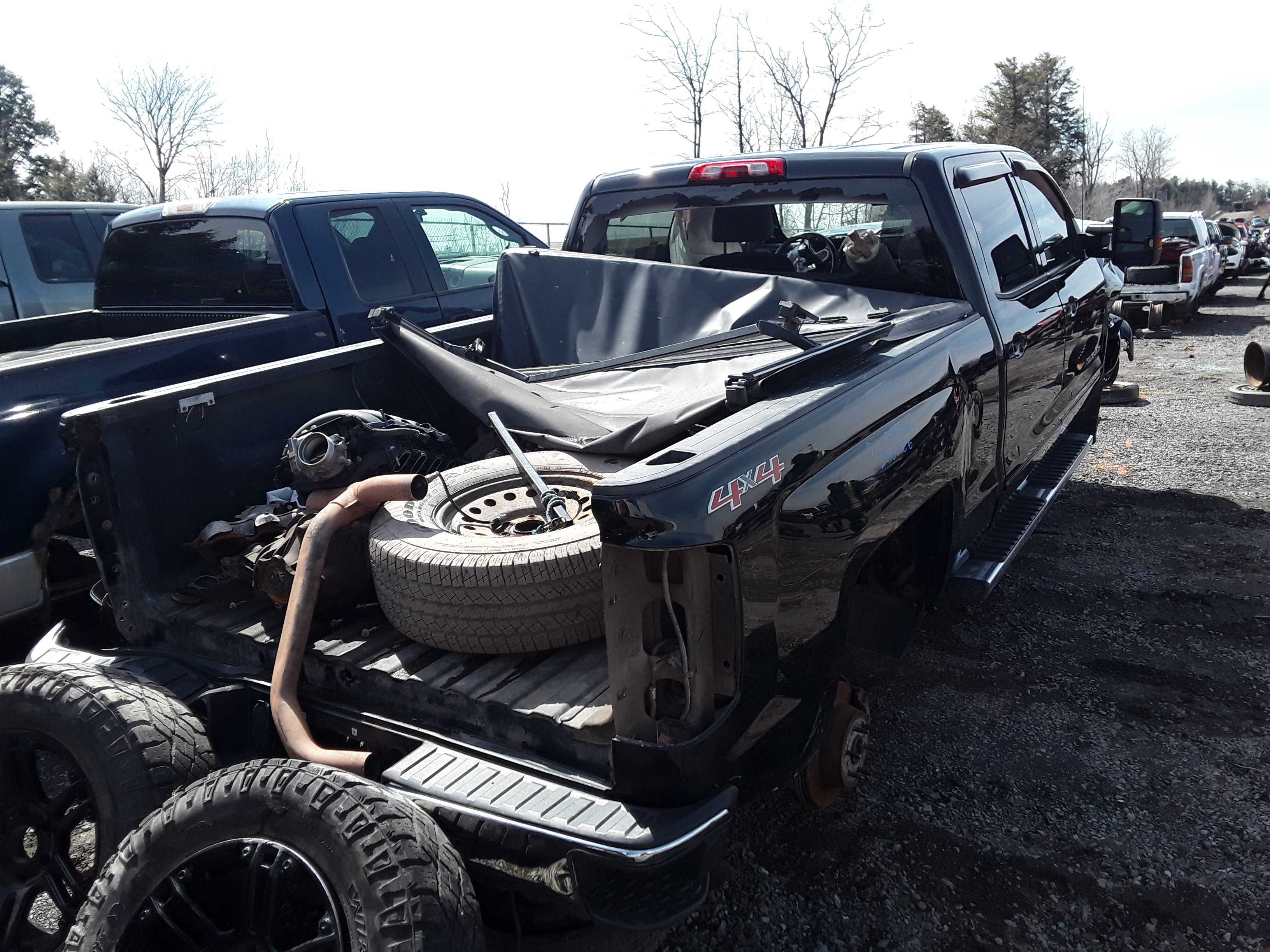 CHEVROLET SILVERADO 1500 2015