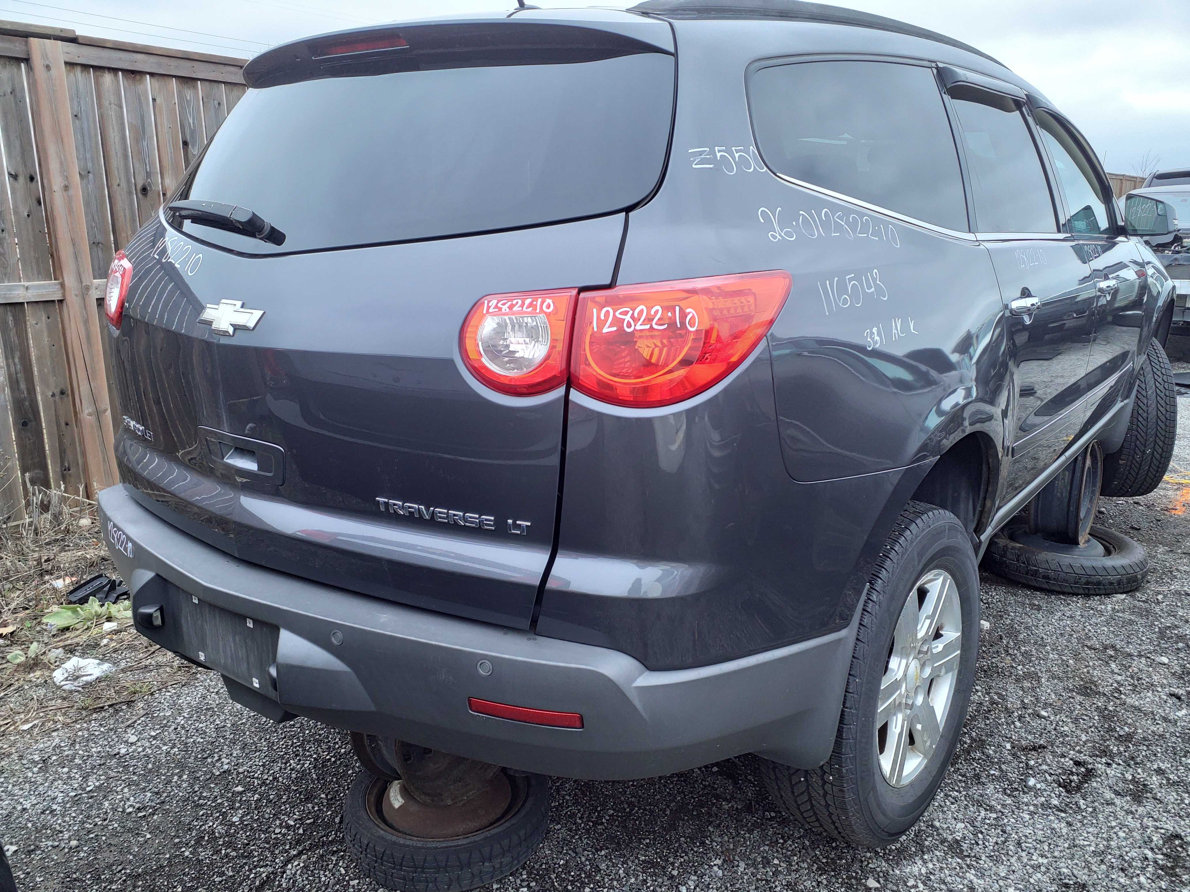 CHEVROLET TRAVERSE 2010