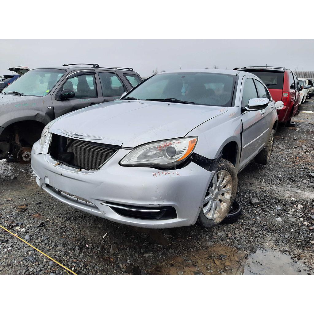 CHRYSLER 200 2012