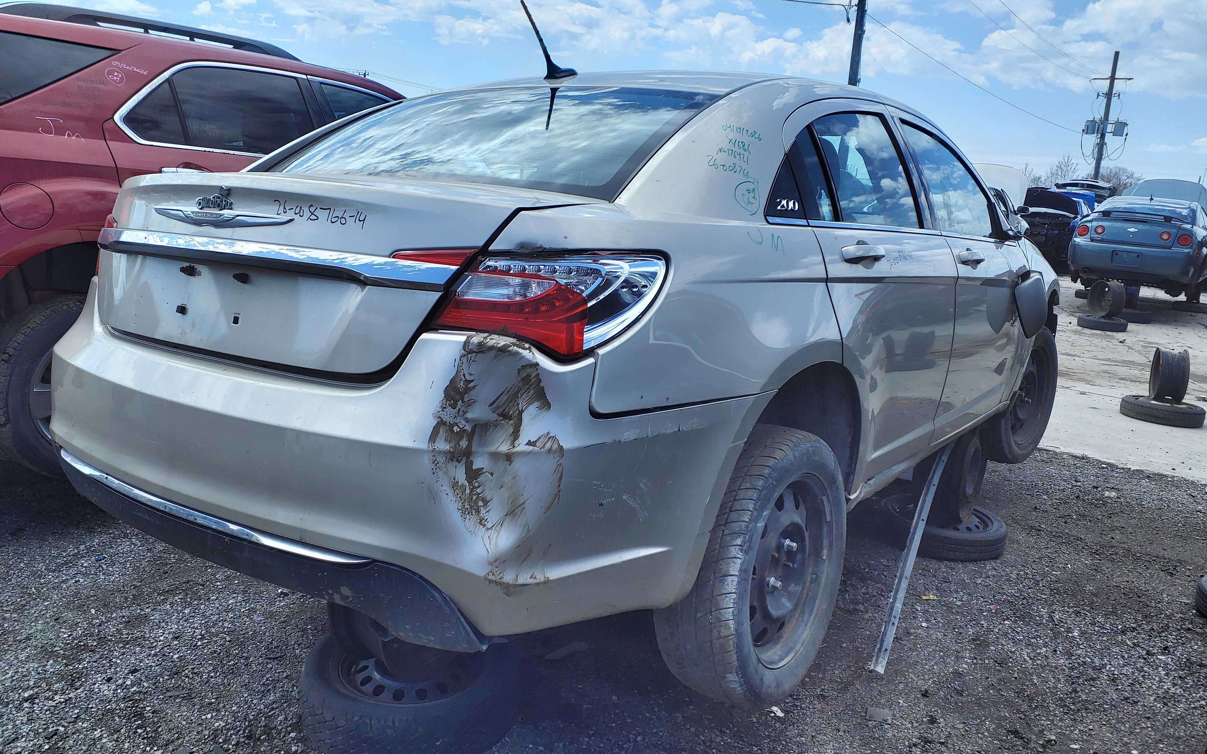 CHRYSLER 200 2014