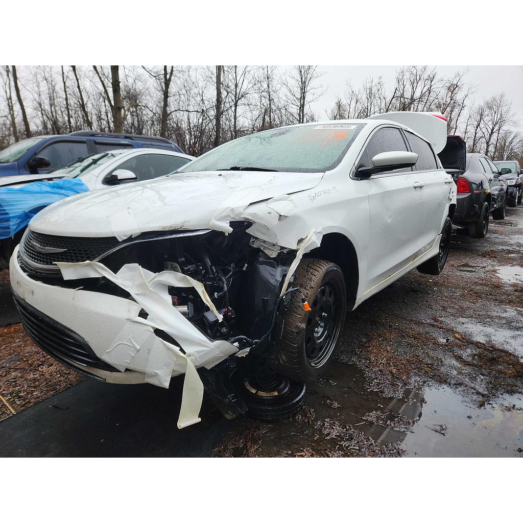 CHRYSLER 200 2015