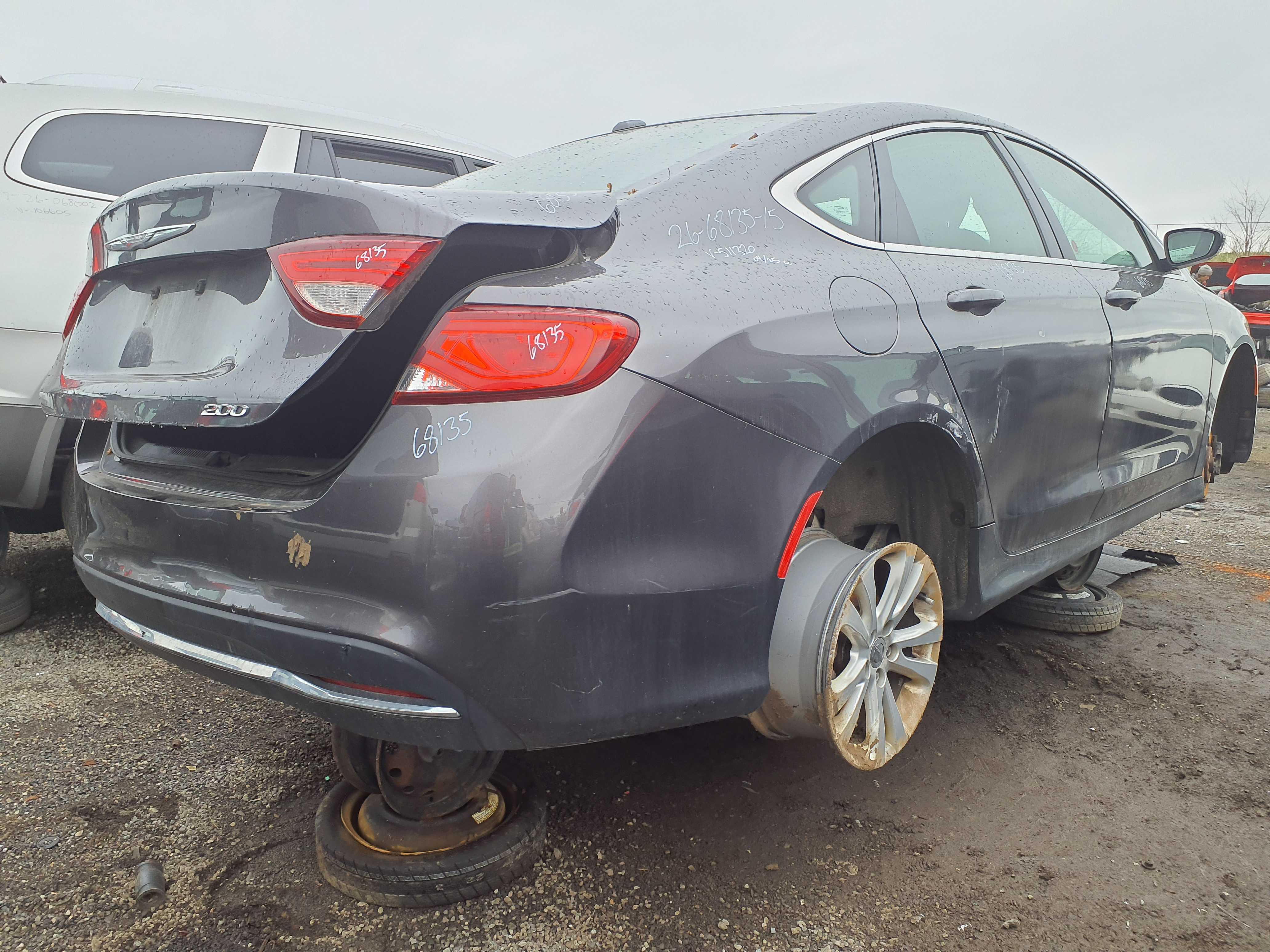 CHRYSLER 200 2015