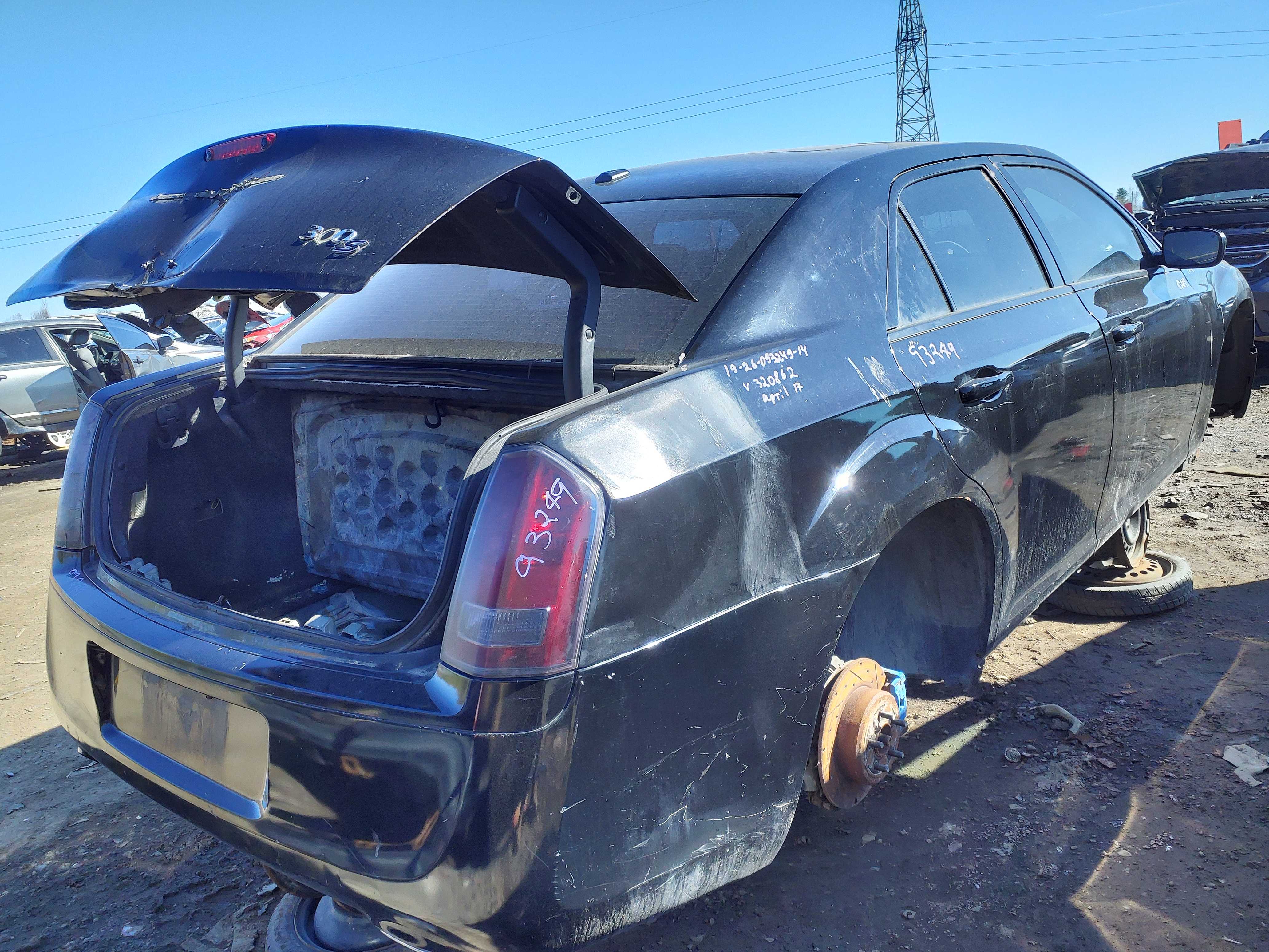 CHRYSLER 300 2014