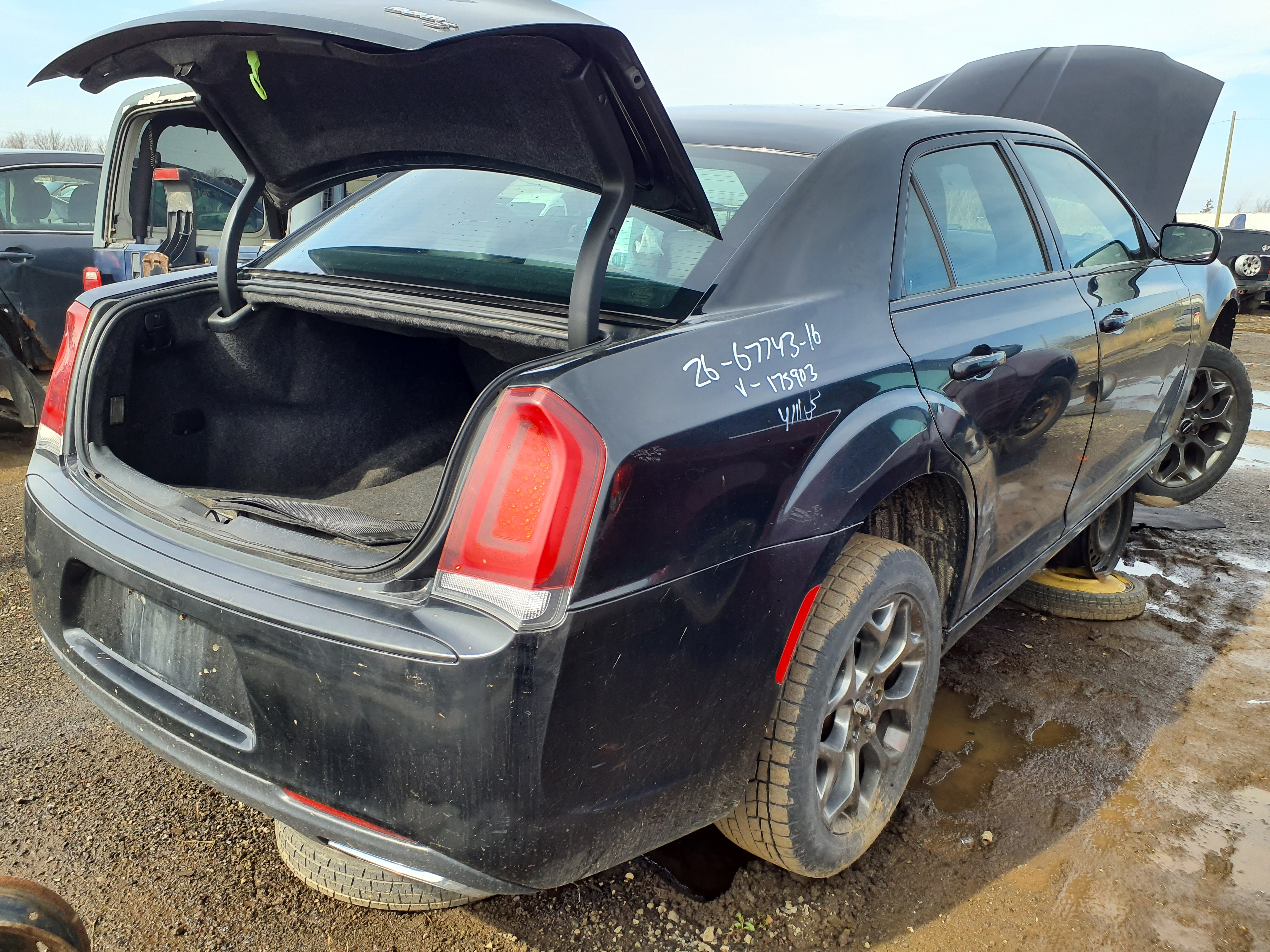 CHRYSLER 300 2016