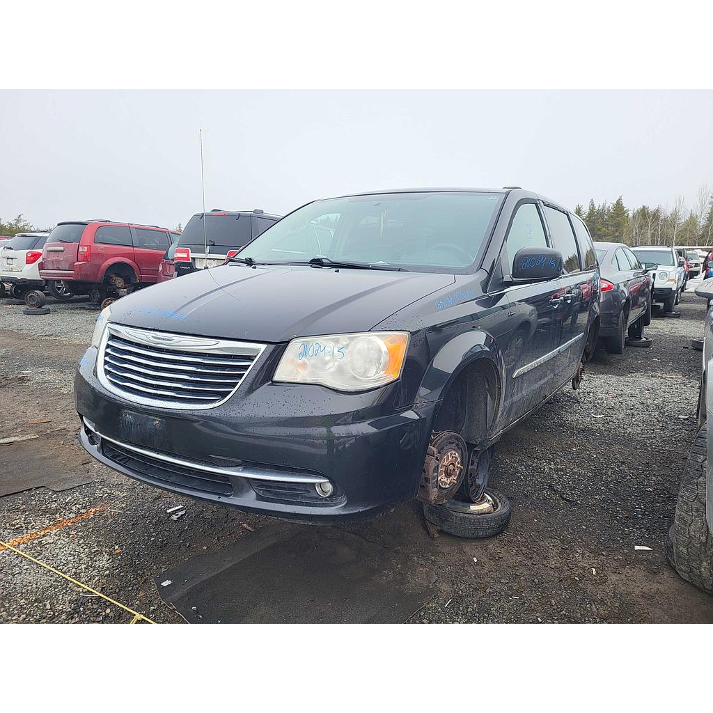 CHRYSLER TOWN &amp; COUNTRY 2015