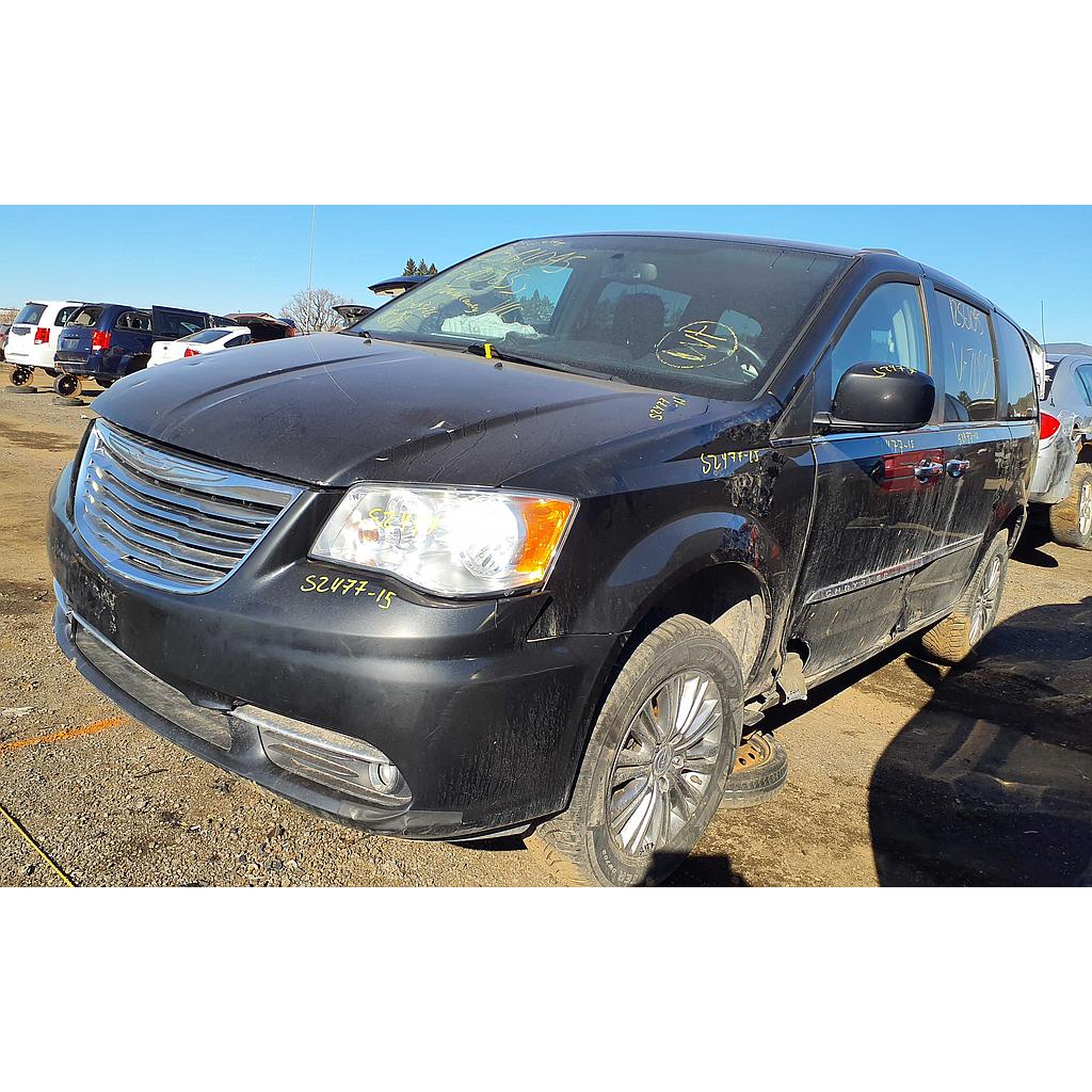CHRYSLER TOWN &amp; COUNTRY 2015