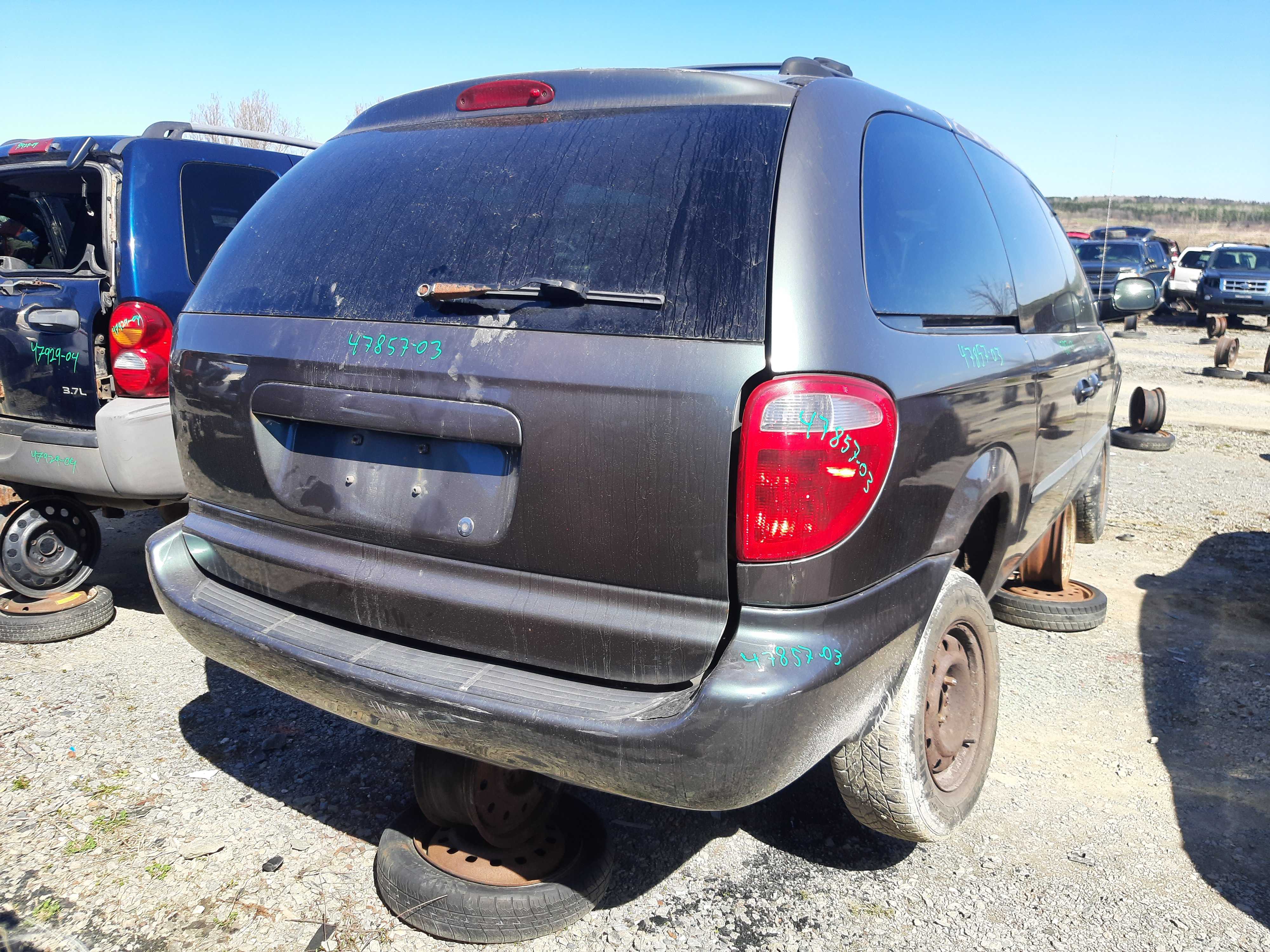 DODGE GRAND CARAVAN 2003
