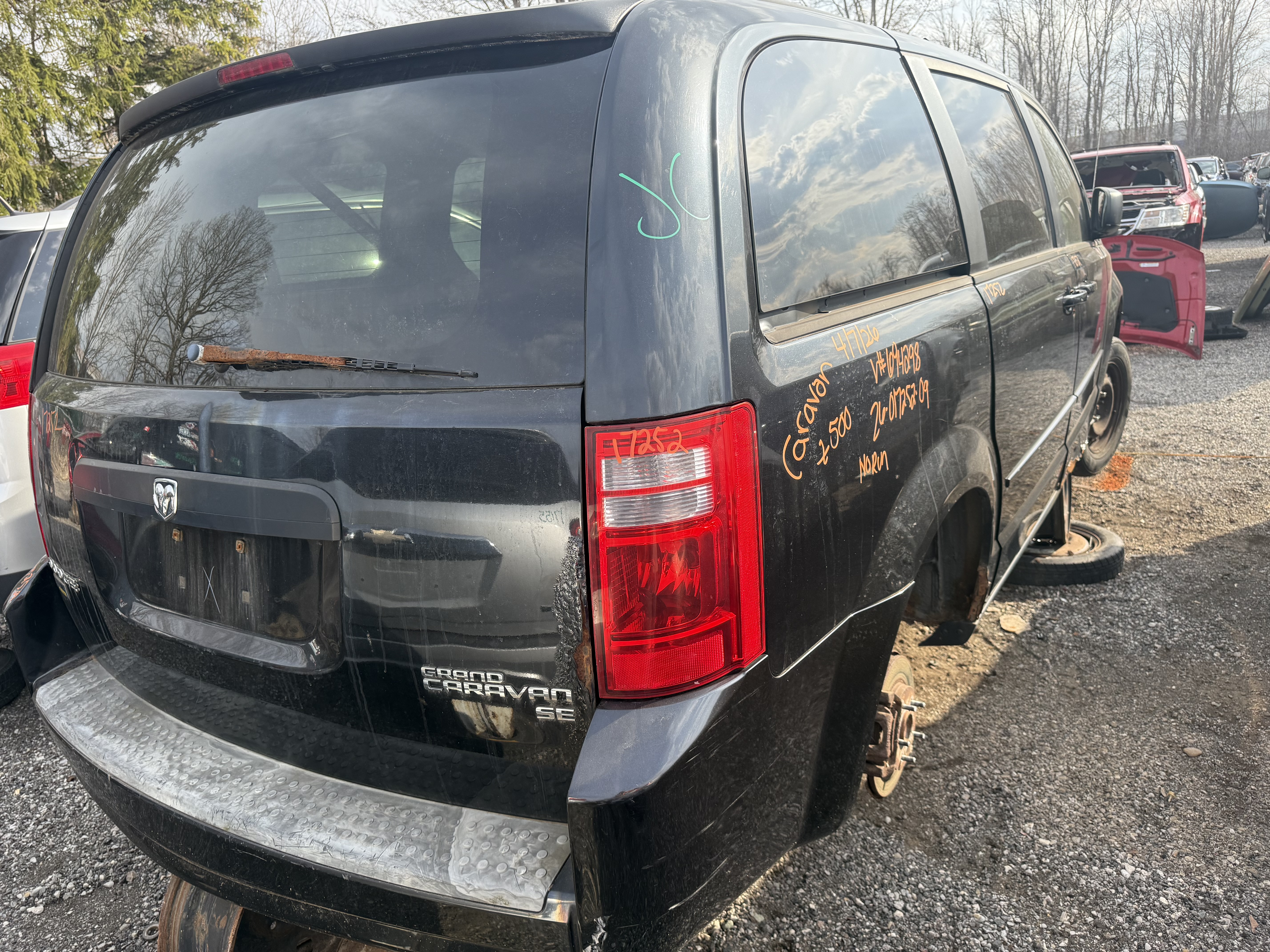 DODGE GRAND CARAVAN 2009