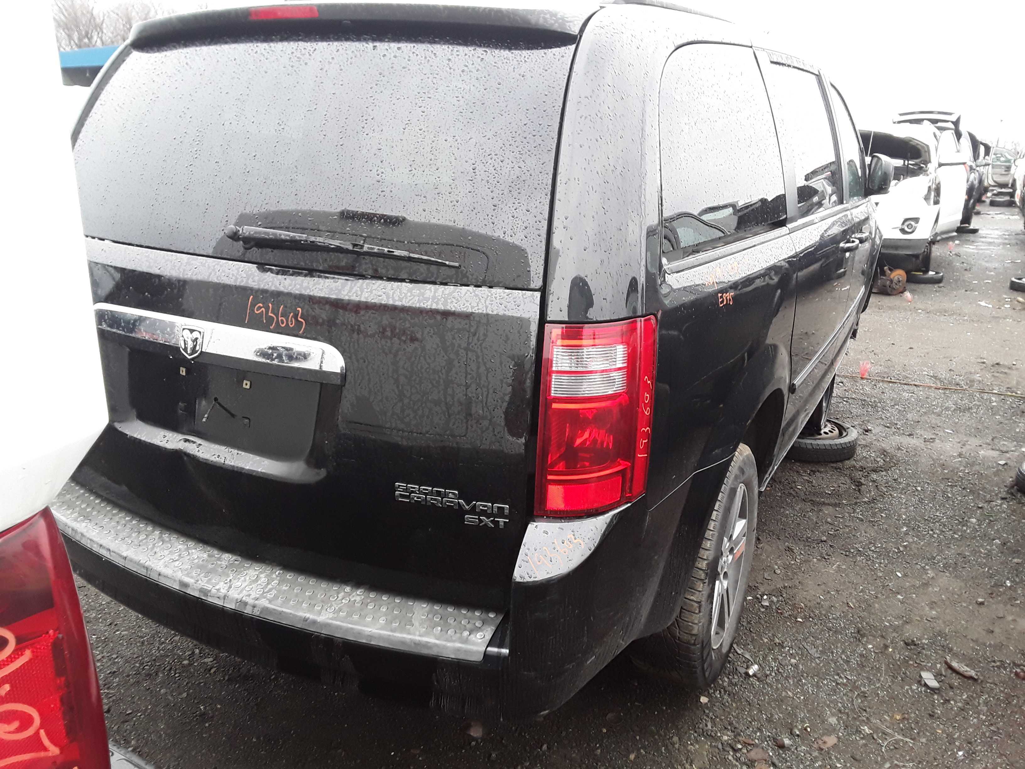 DODGE GRAND CARAVAN 2009