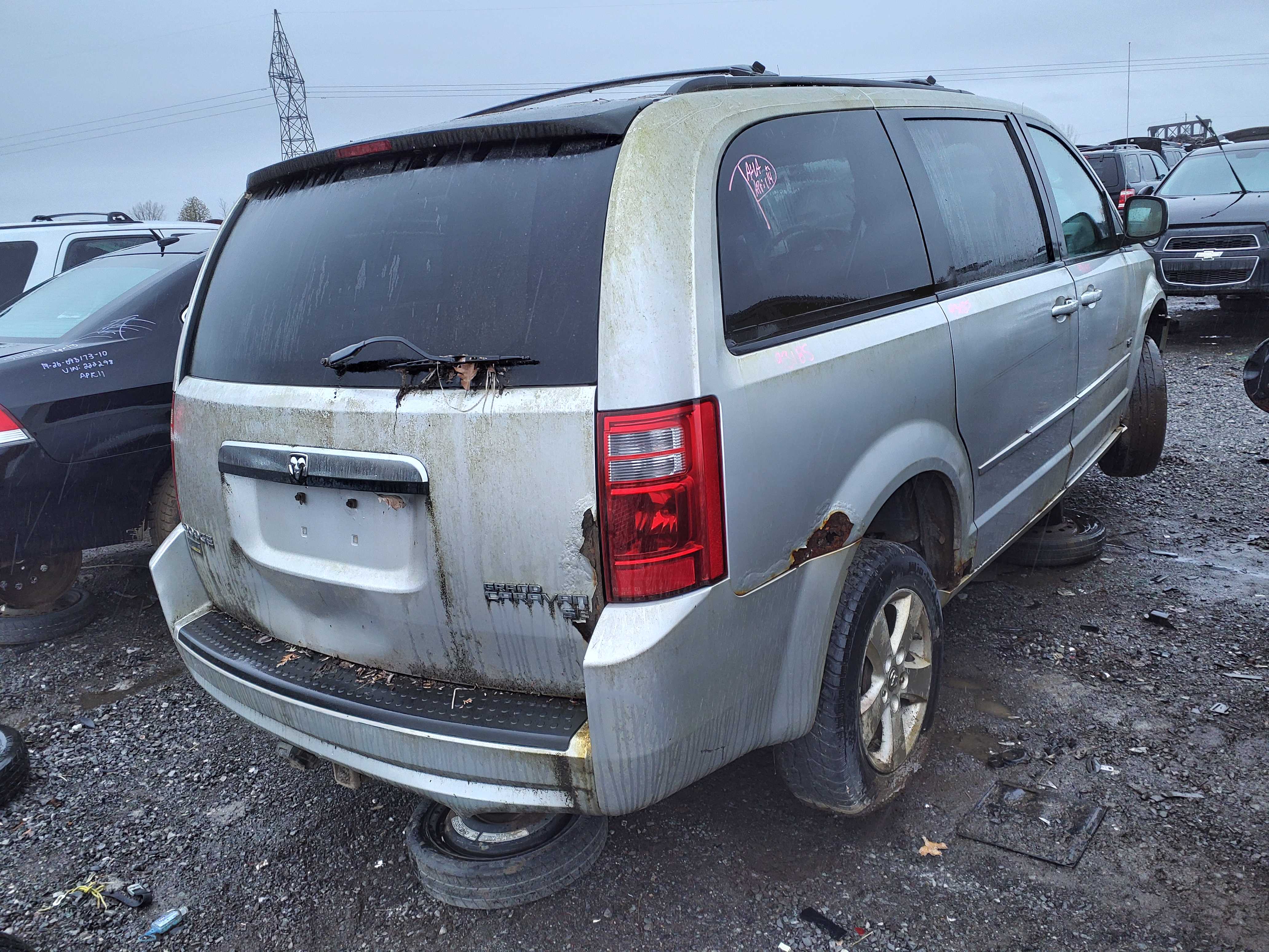 DODGE GRAND CARAVAN 2009