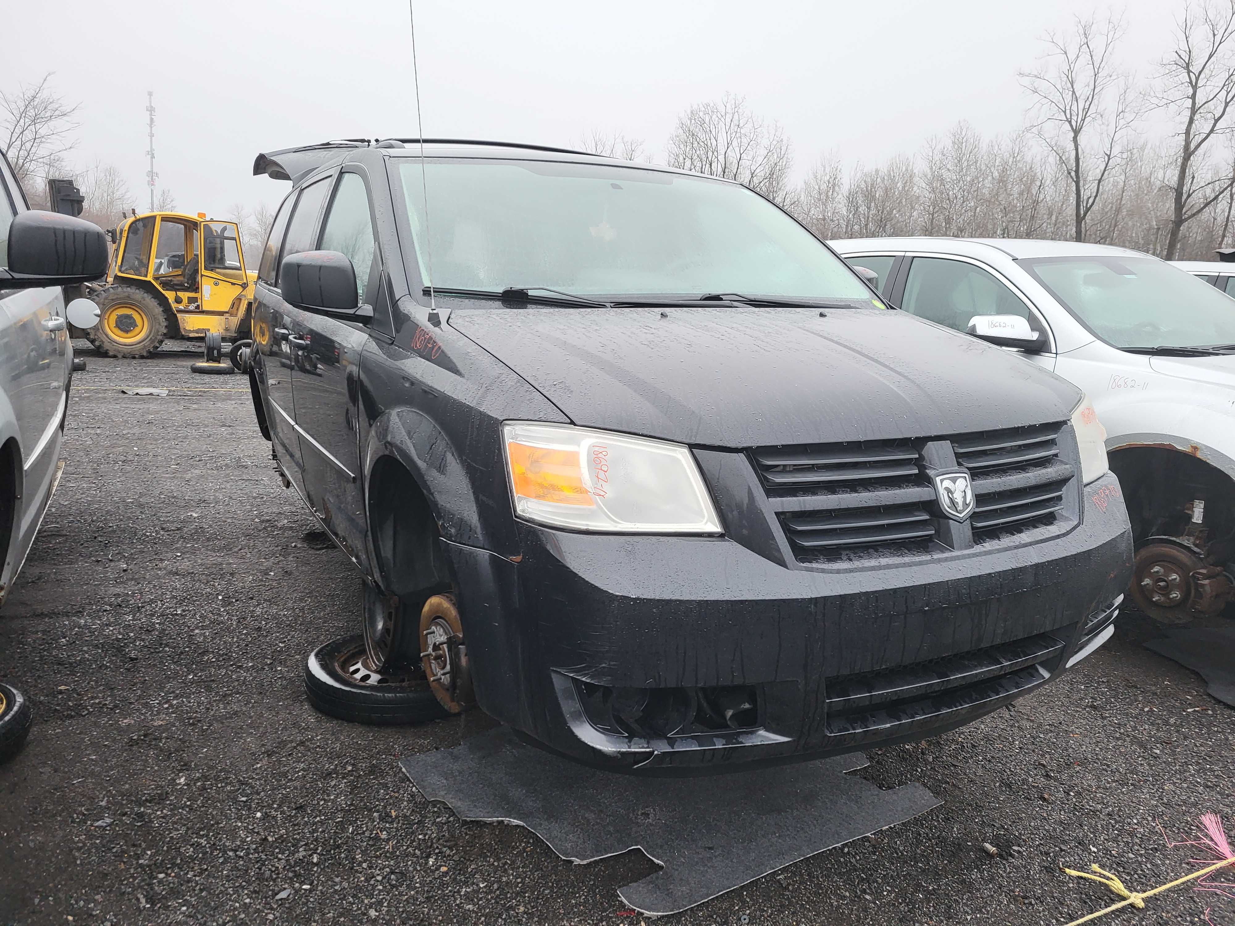 DODGE GRAND CARAVAN 2010