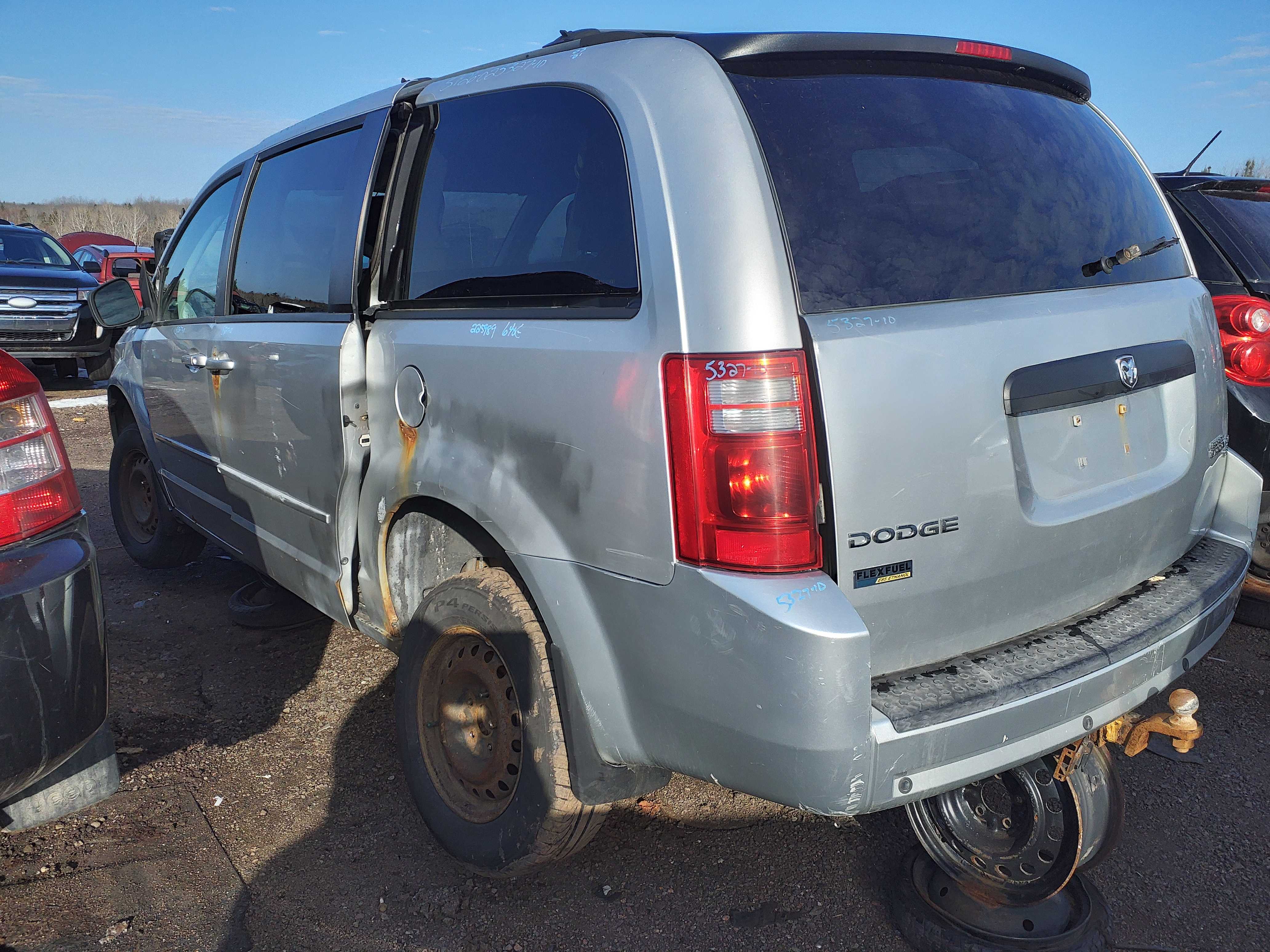 DODGE GRAND CARAVAN 2010
