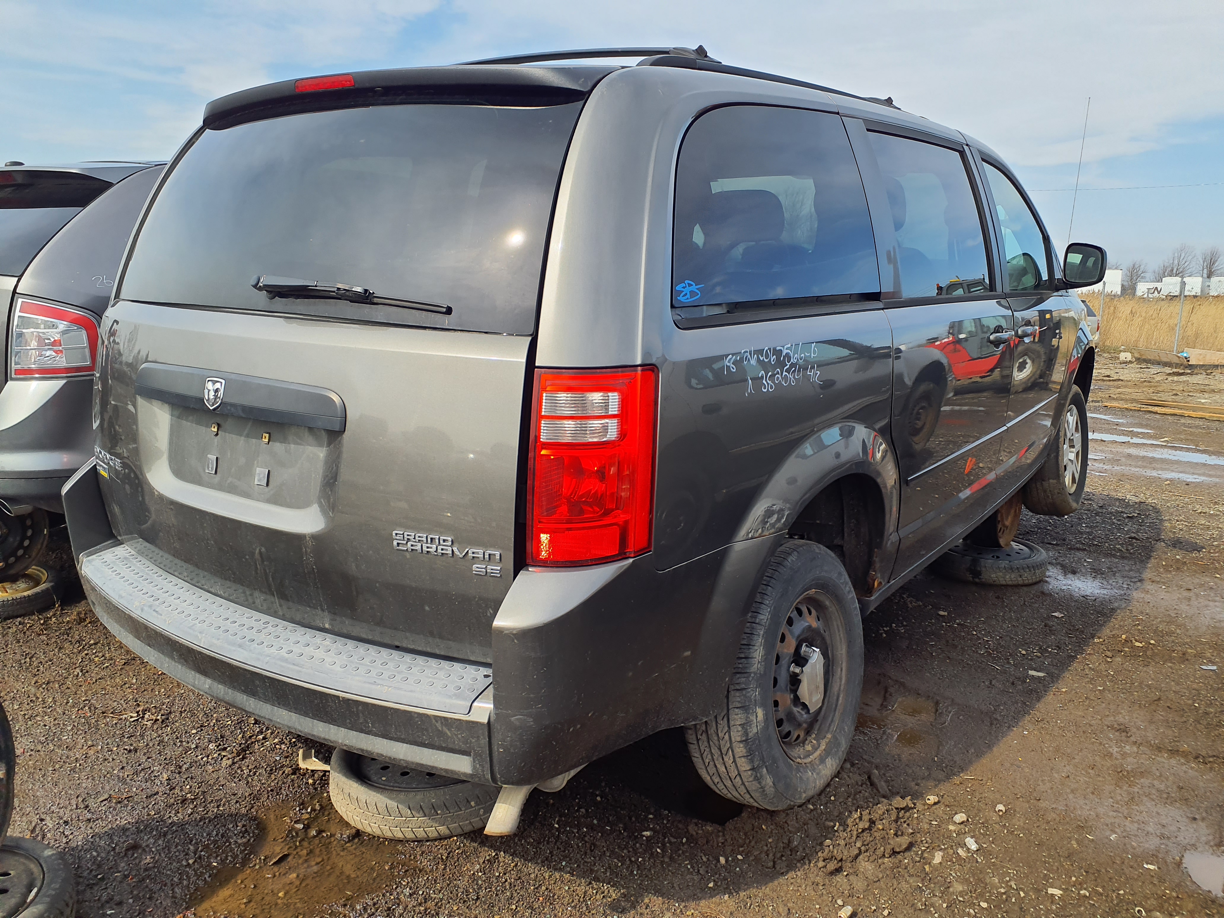 DODGE GRAND CARAVAN 2010