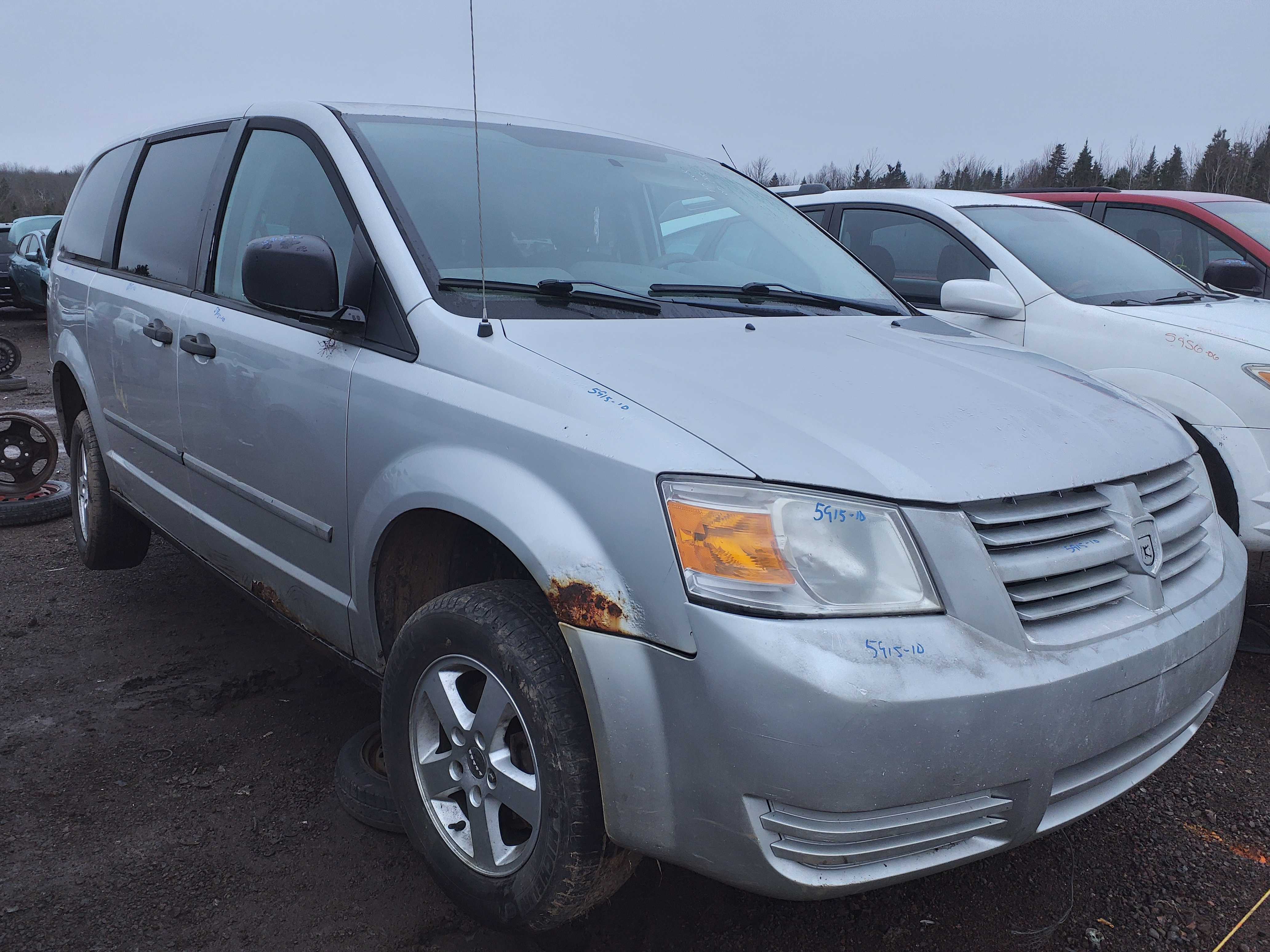 DODGE GRAND CARAVAN 2010