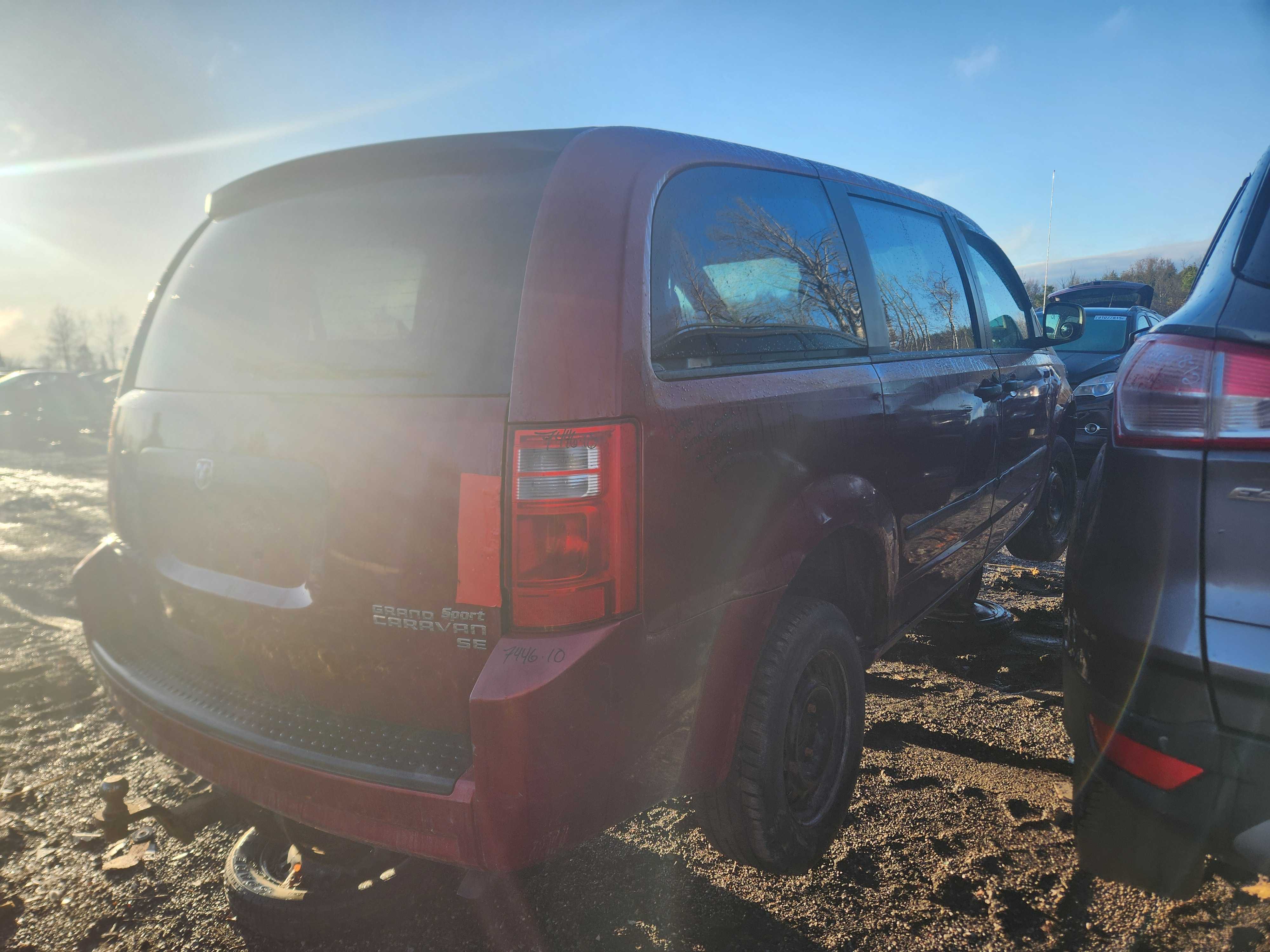 DODGE GRAND CARAVAN 2010