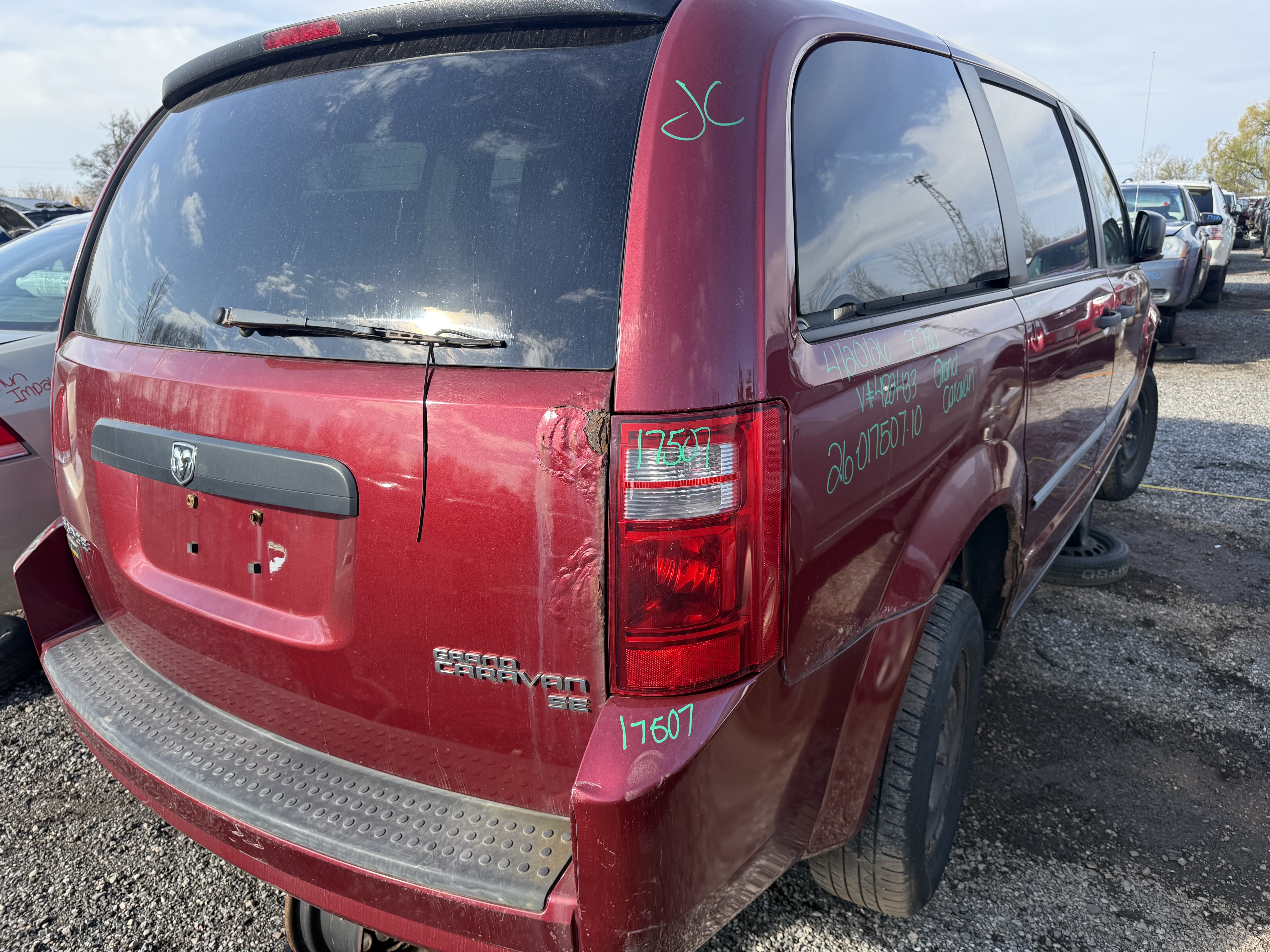 DODGE GRAND CARAVAN 2010