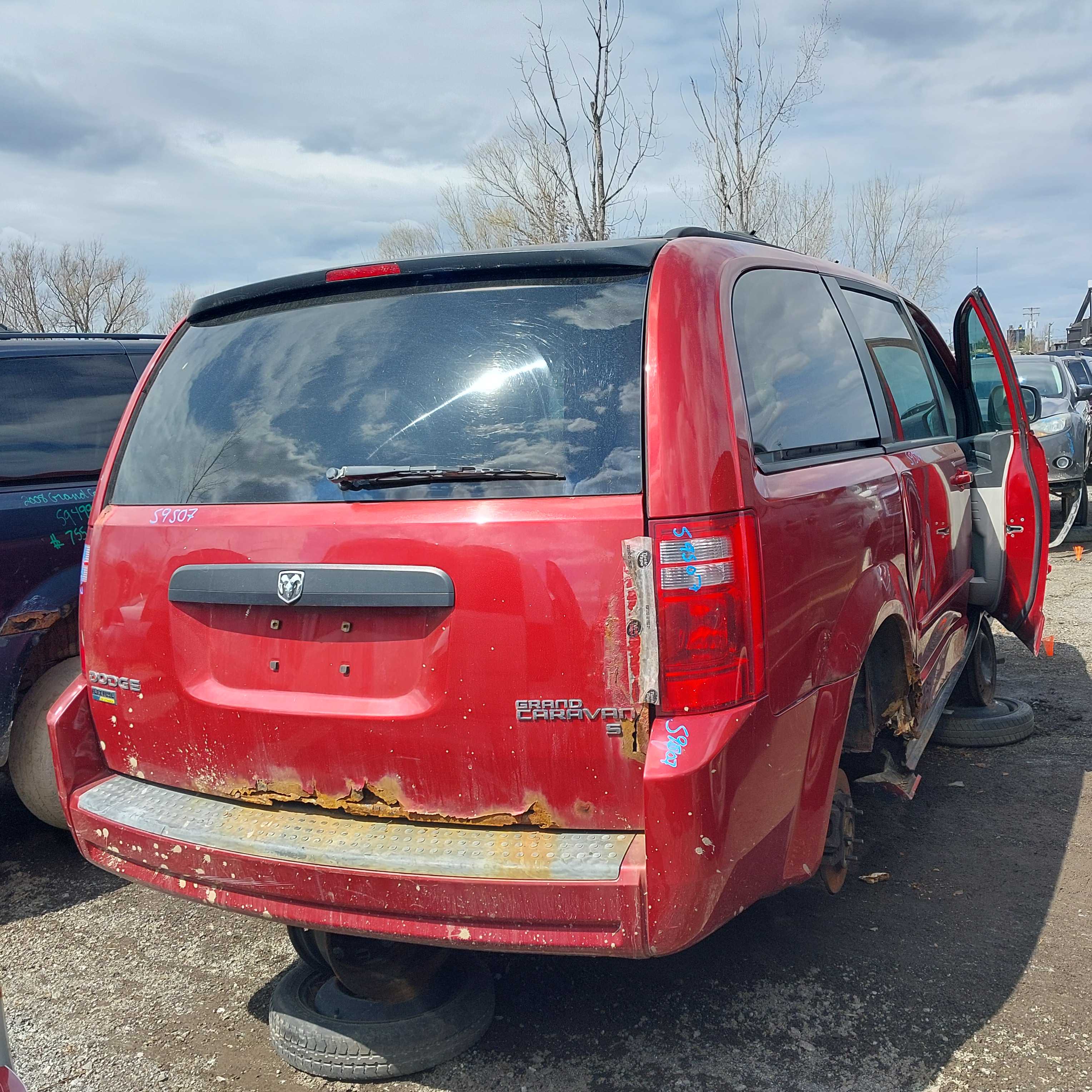 DODGE GRAND CARAVAN 2010