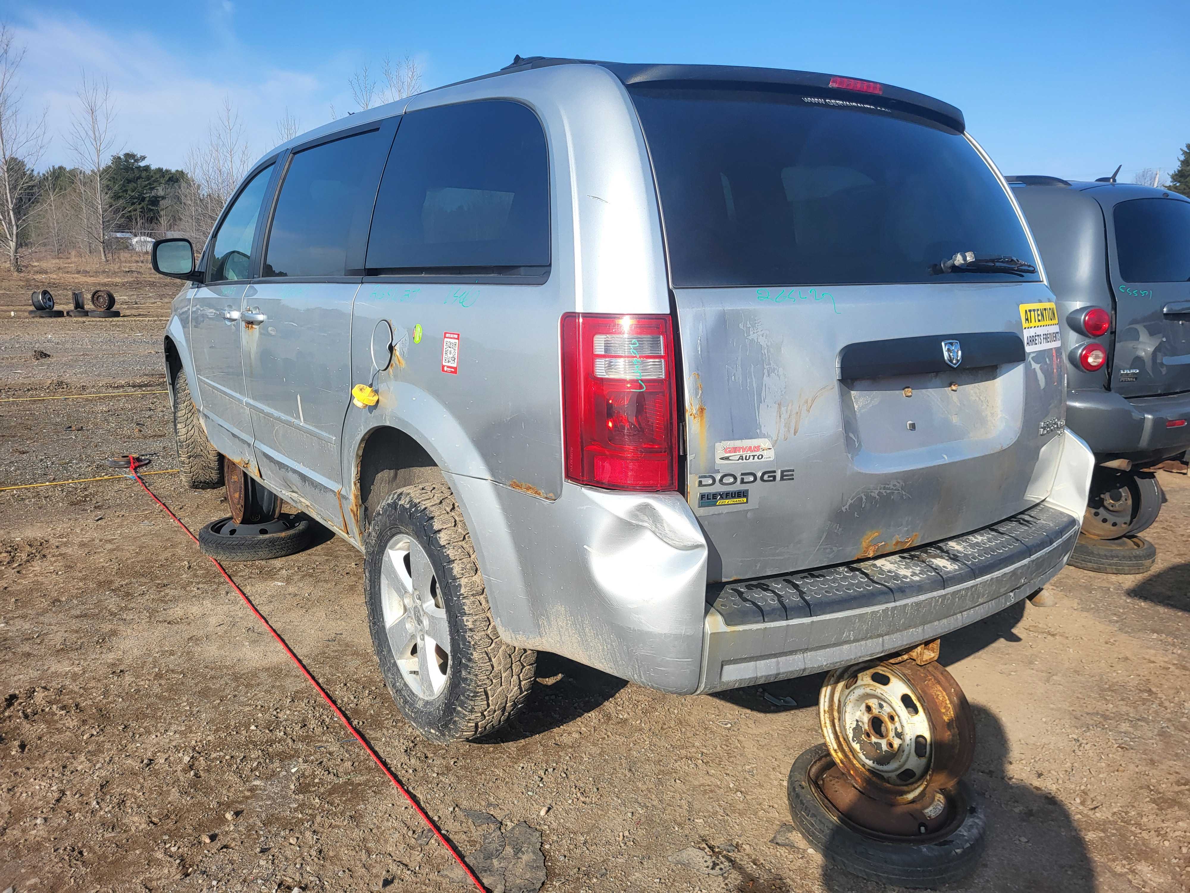 DODGE GRAND CARAVAN 2010