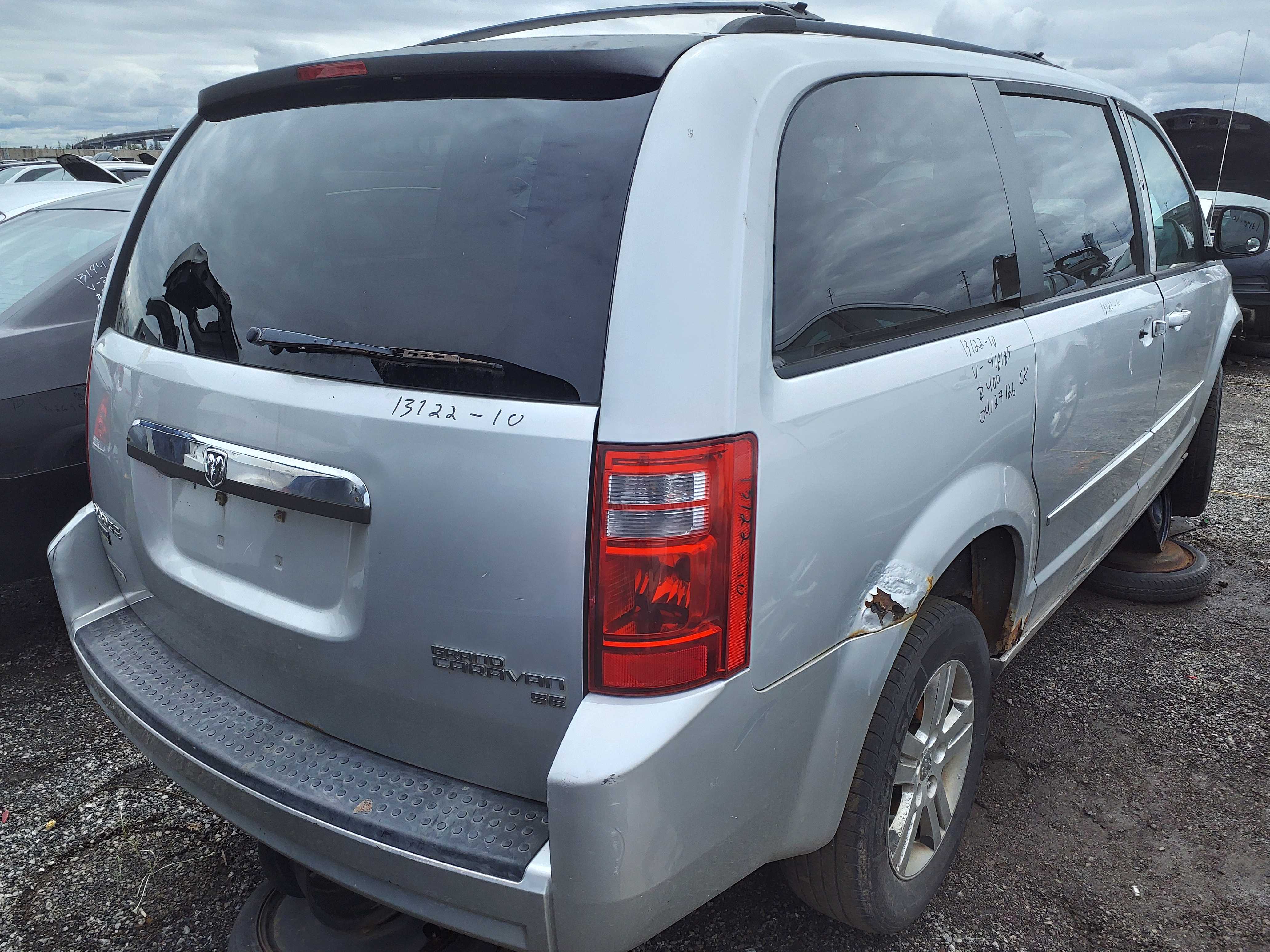 DODGE GRAND CARAVAN 2010
