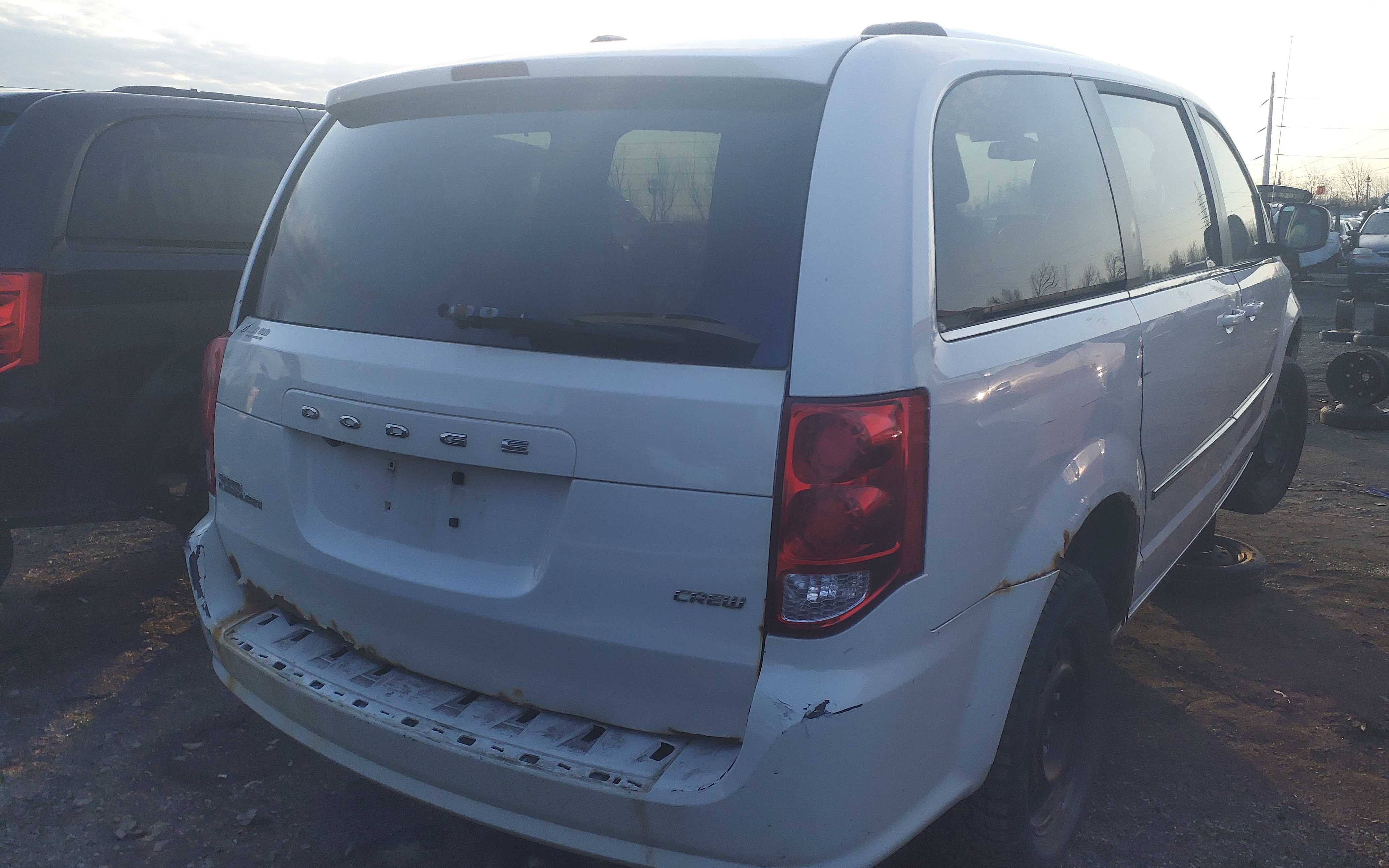 DODGE GRAND CARAVAN 2011