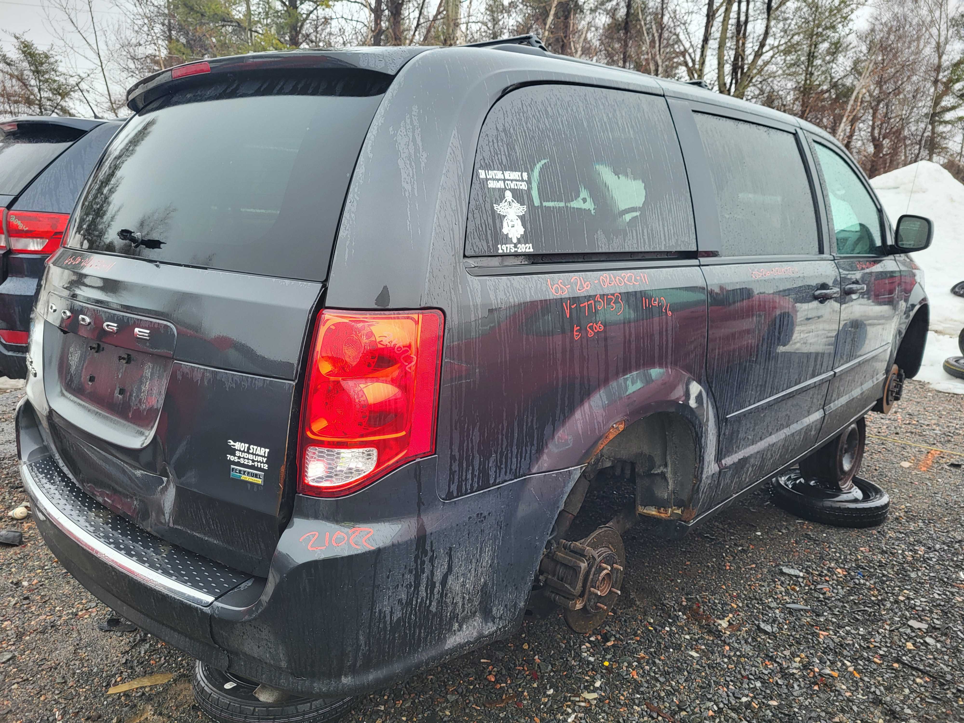 DODGE GRAND CARAVAN 2011