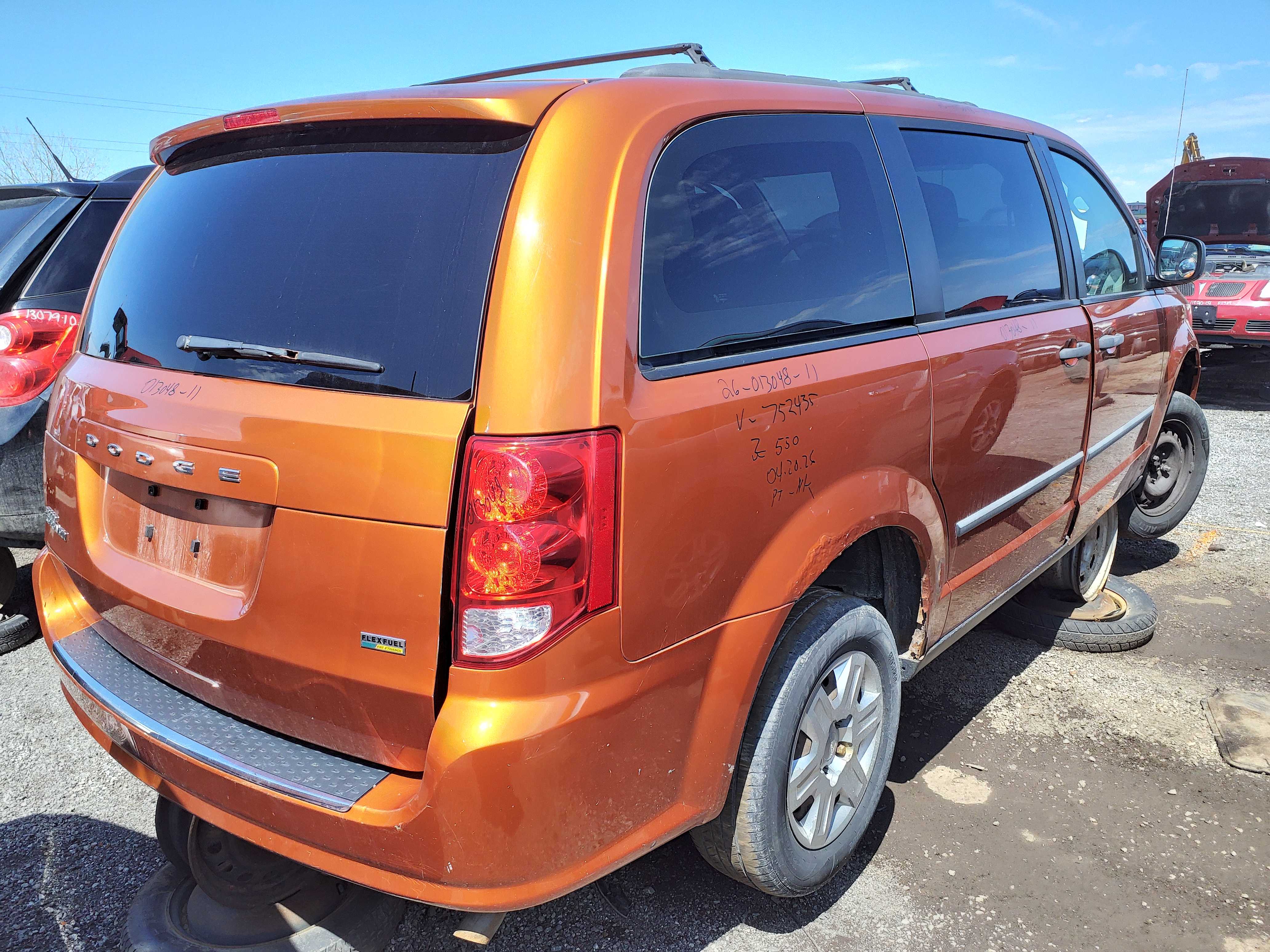 DODGE GRAND CARAVAN 2011